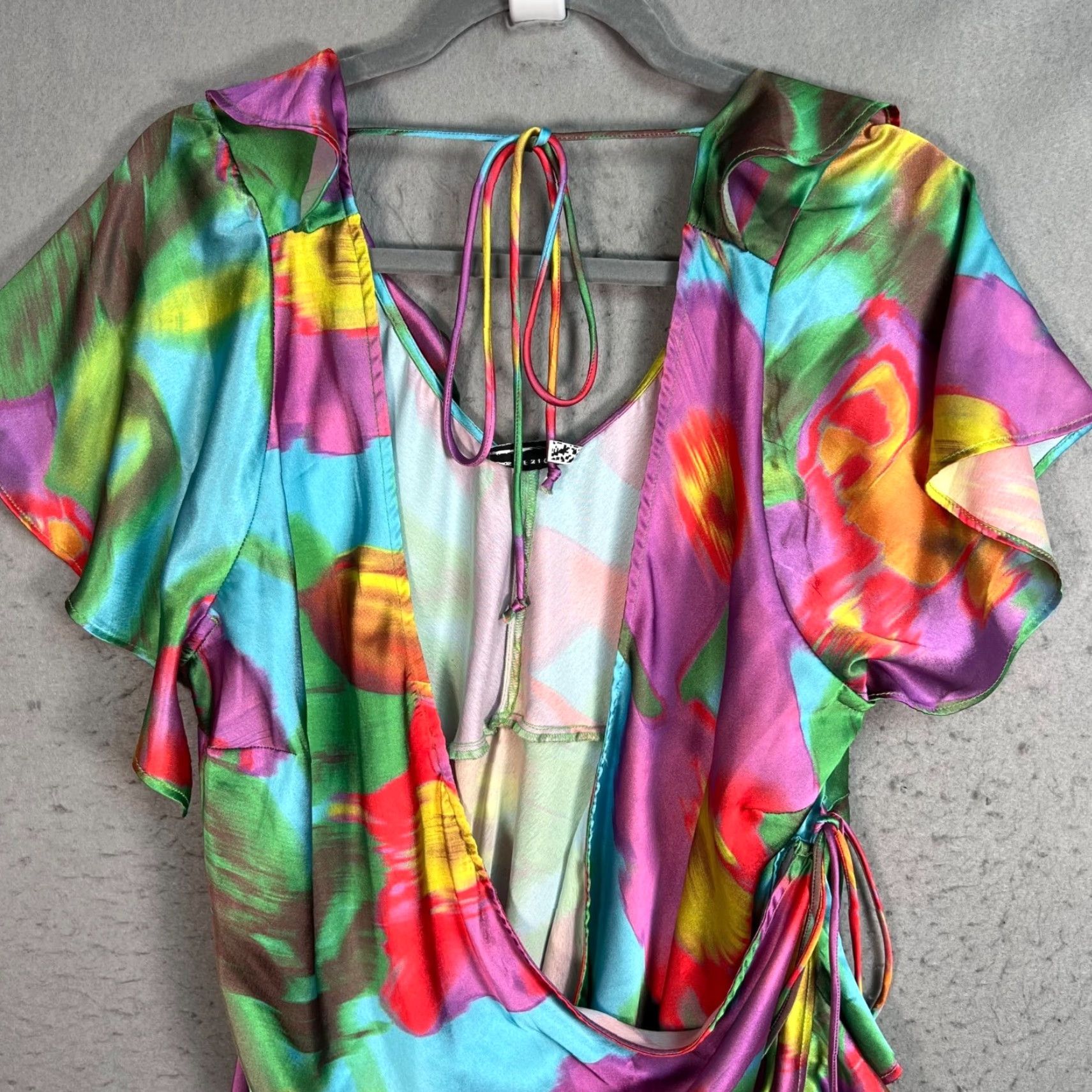 Asos ASOS Design Womens Size 16 Curve Floral Wrap Maxi Dress Multicolor Satin Size XXL / US 16-18 / IT 52-54 - 5 Thumbnail