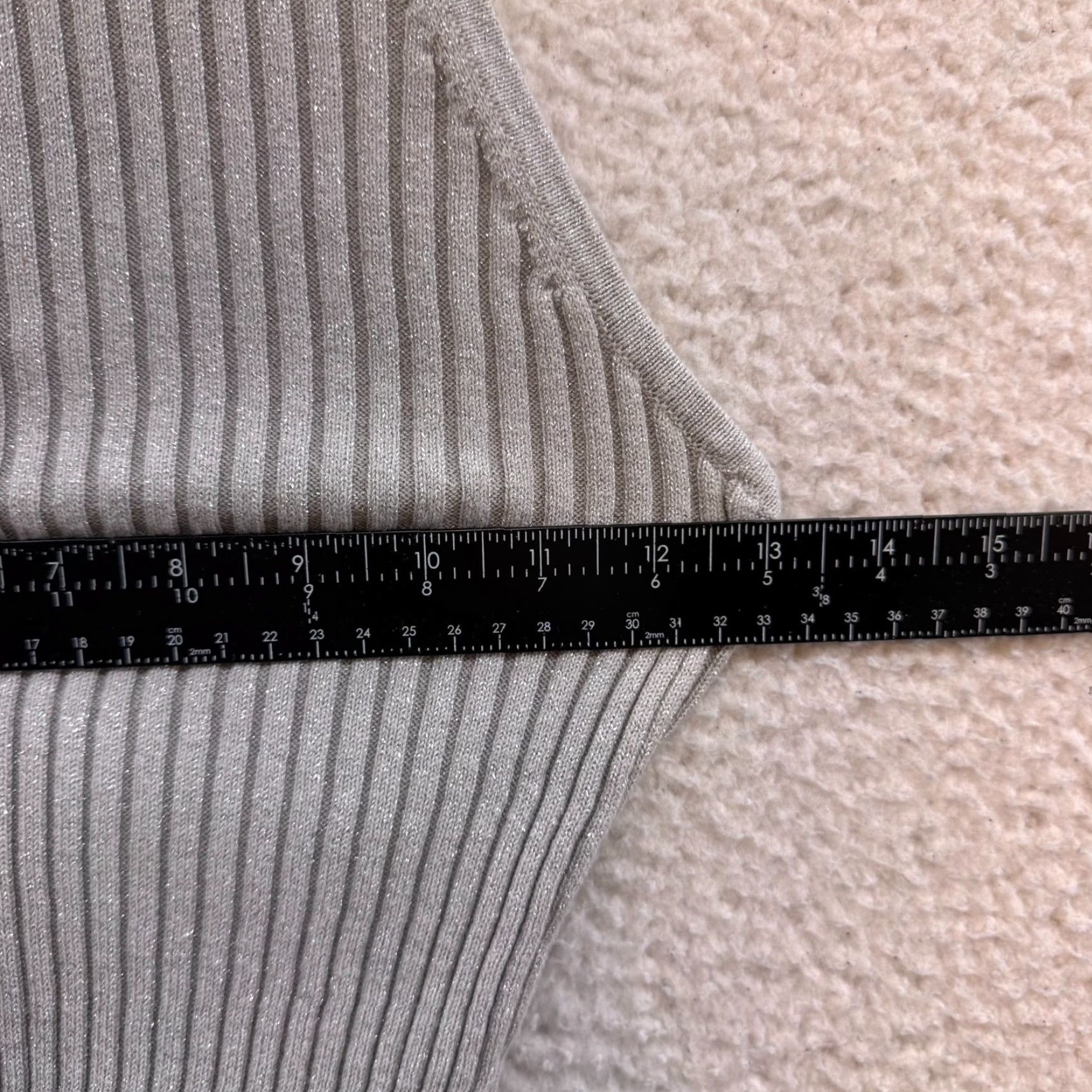 Express VINTAGE Express Backless Turtleneck Top Shirt Small S Grey Silver Glittery Sparkly Mens/ Womens Size S / US 4 / IT 40 - 4 Thumbnail