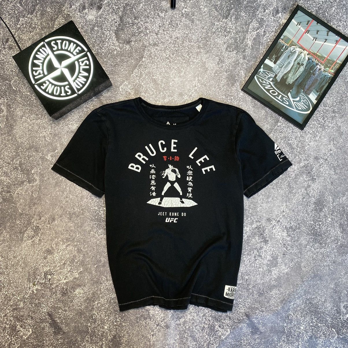 Reebok Vintage Reebok Bruce Lee Big Logo Distressed opium style tee Size US M / EU 48-50 / 2 - 1 Thumbnail