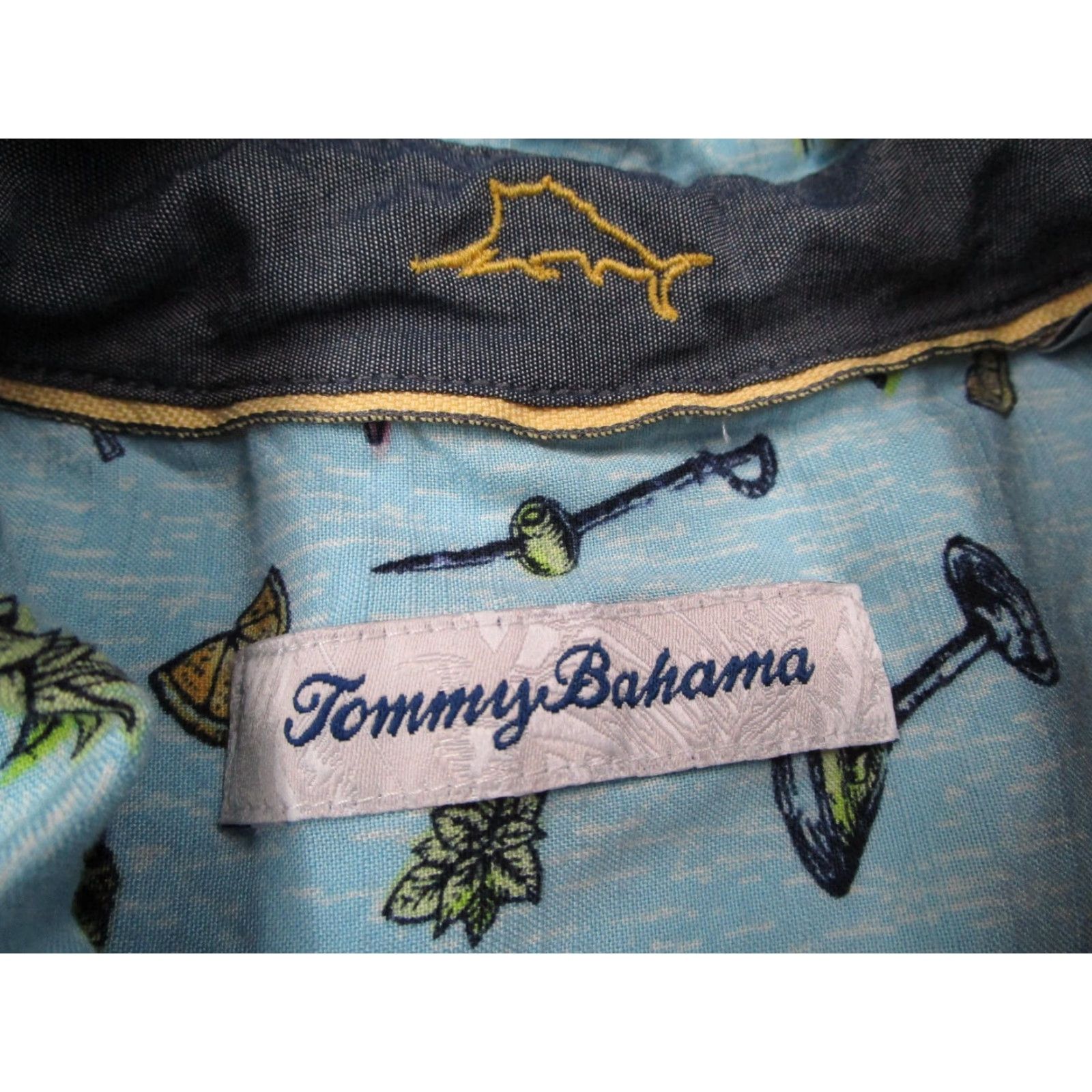Tommy Bahama Tommy Bahama Shirt Mens XL Blue Pineapple Cocktail Print Button-Up Hawaiian Tropical Size US XL / EU 56 / 4 - 4 Thumbnail