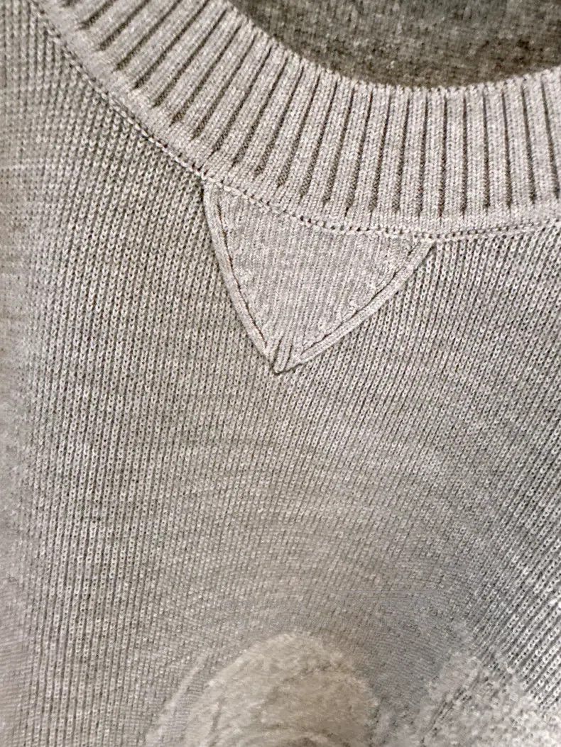 Hermes Hermes Gray horse carriage cashmere sweater Size XS / US 0-2 / IT 36-38 - 2 Thumbnail