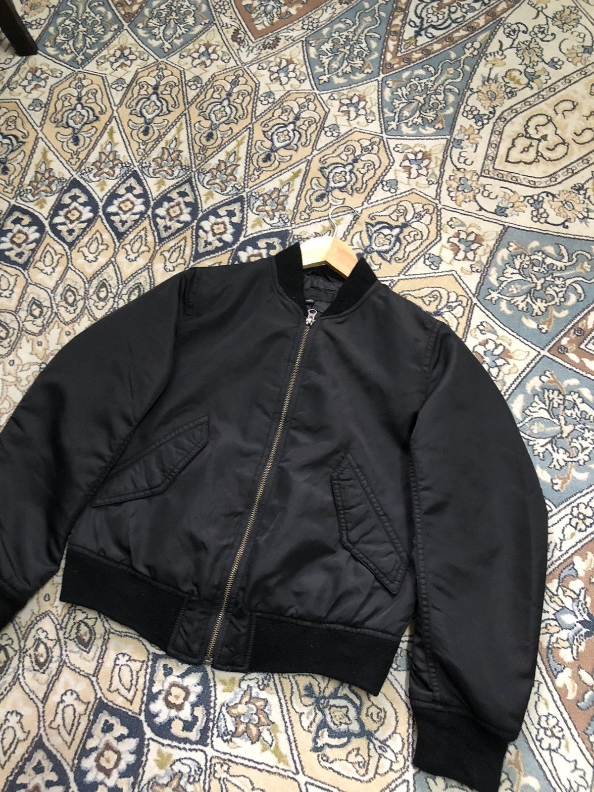 Japanese Brand 🏴 Vintage Uniqlo Black Minimalist Bomber Jacket Size M / US 6-8 / IT 42-44 - 4 Thumbnail