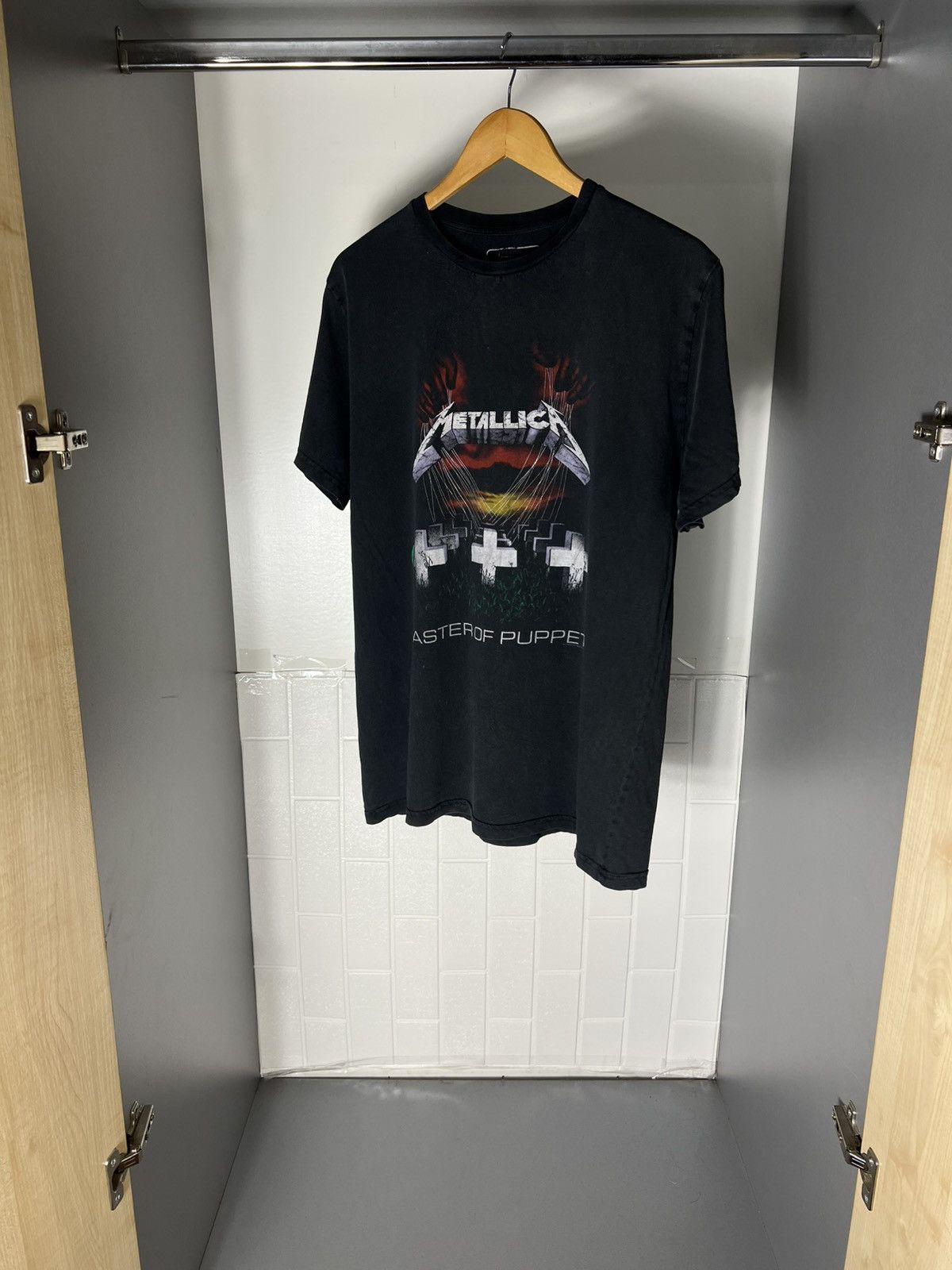 Band Tees VINTAGE METALLICA WORLD TOUR ROCK T-SHIRT RETRO METAL 90s Size US L / EU 52-54 / 3 - 2 Thumbnail
