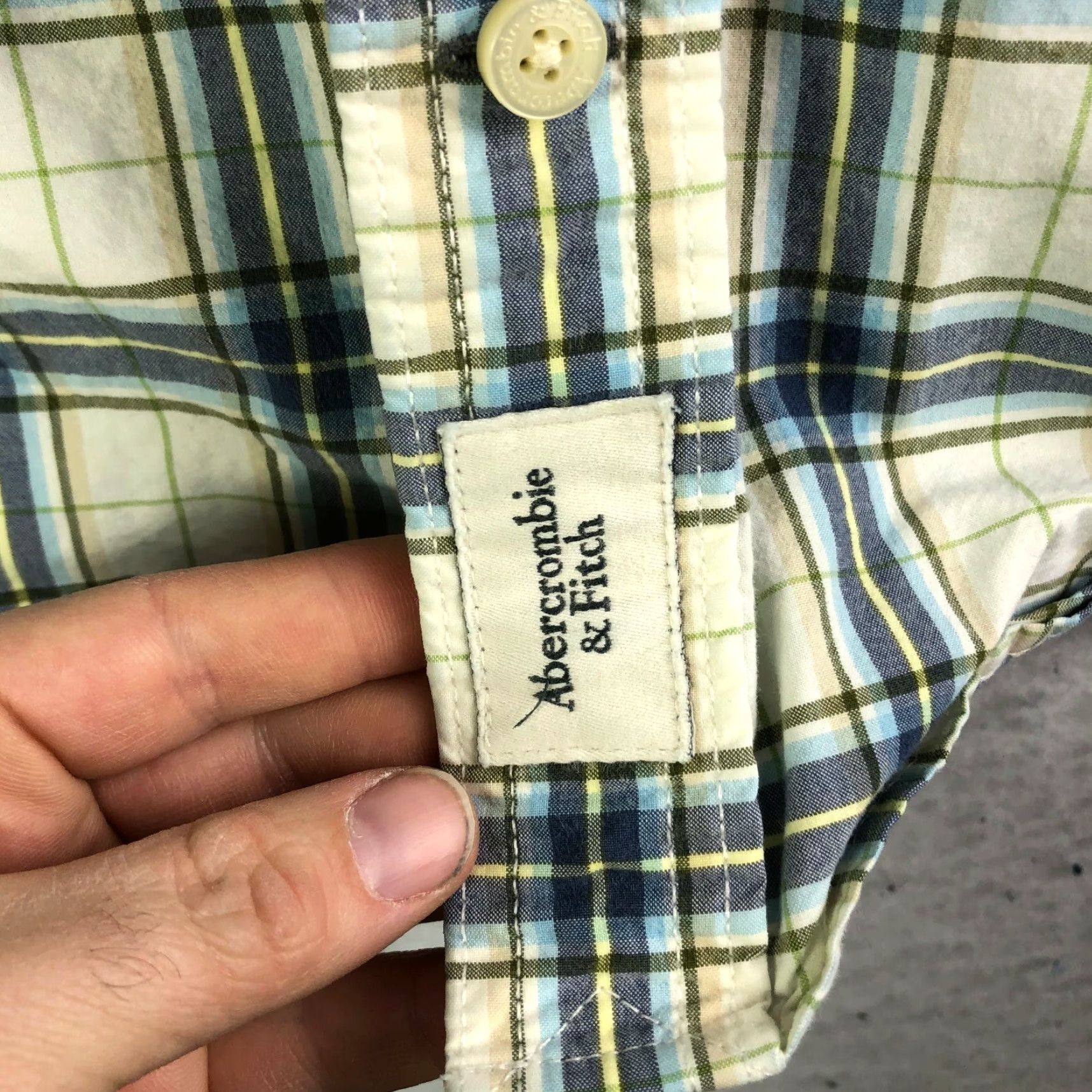 Abercrombie & Fitch Abercrombie & Fitch Muscle Mens XL White Plaid Long Sleeve Button Down Collar Shirt Size US XL / EU 56 / 4 - 7 Thumbnail