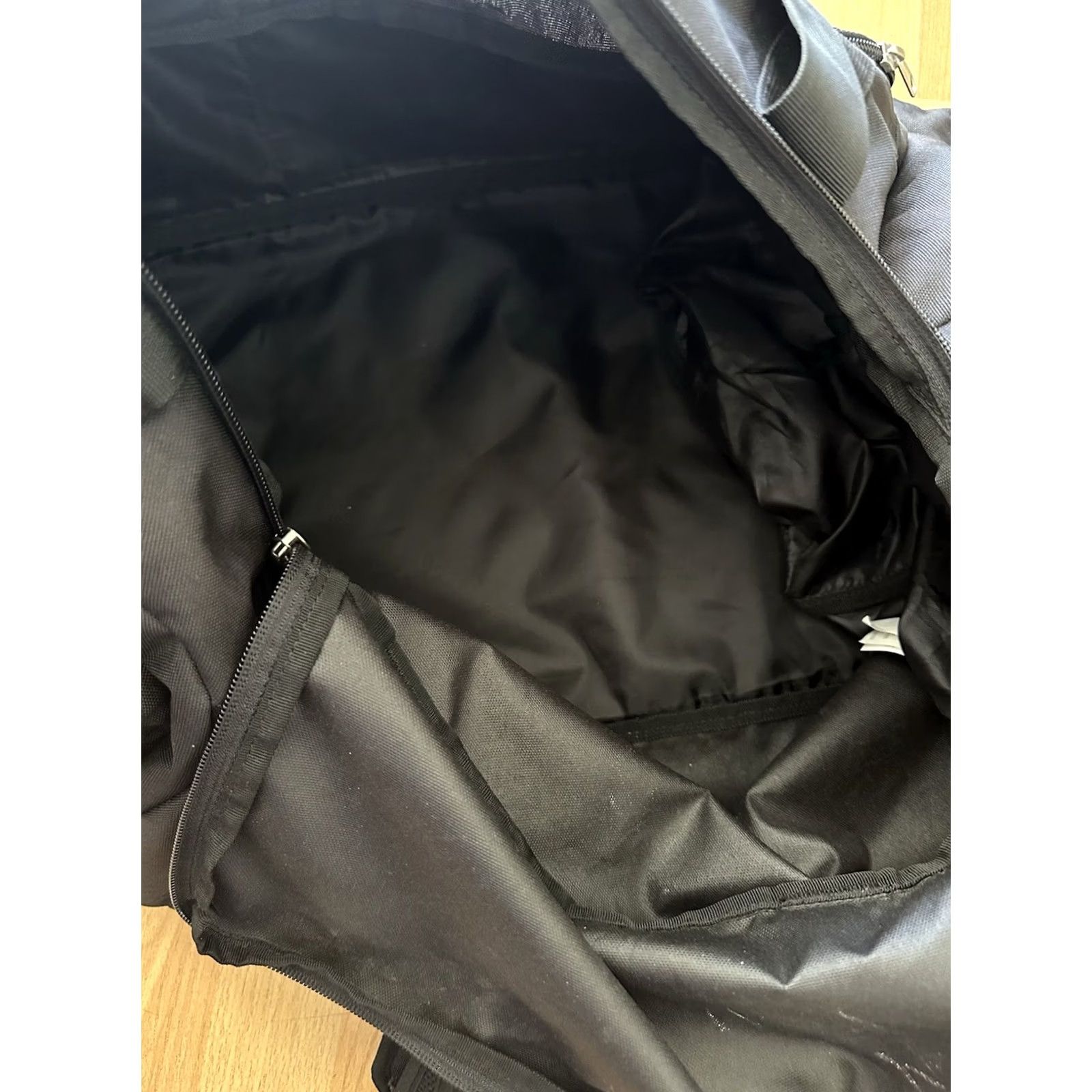 Oakley Oakley Duffel Bag Duffle Unisex Adults Large Black Polyester Travel Sports Size ONE SIZE - 7 Thumbnail