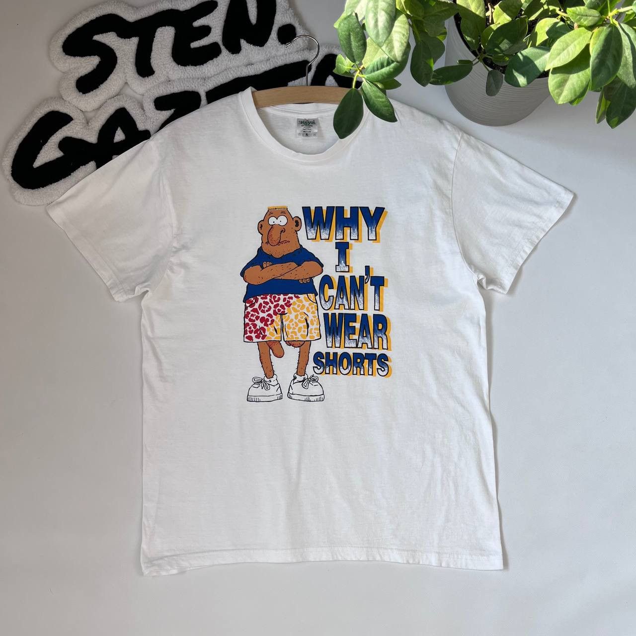 Vintage Art Humor T Shirt Why I Cant Wear Shorts Size US L / EU 52-54 / 3 - 2 Thumbnail