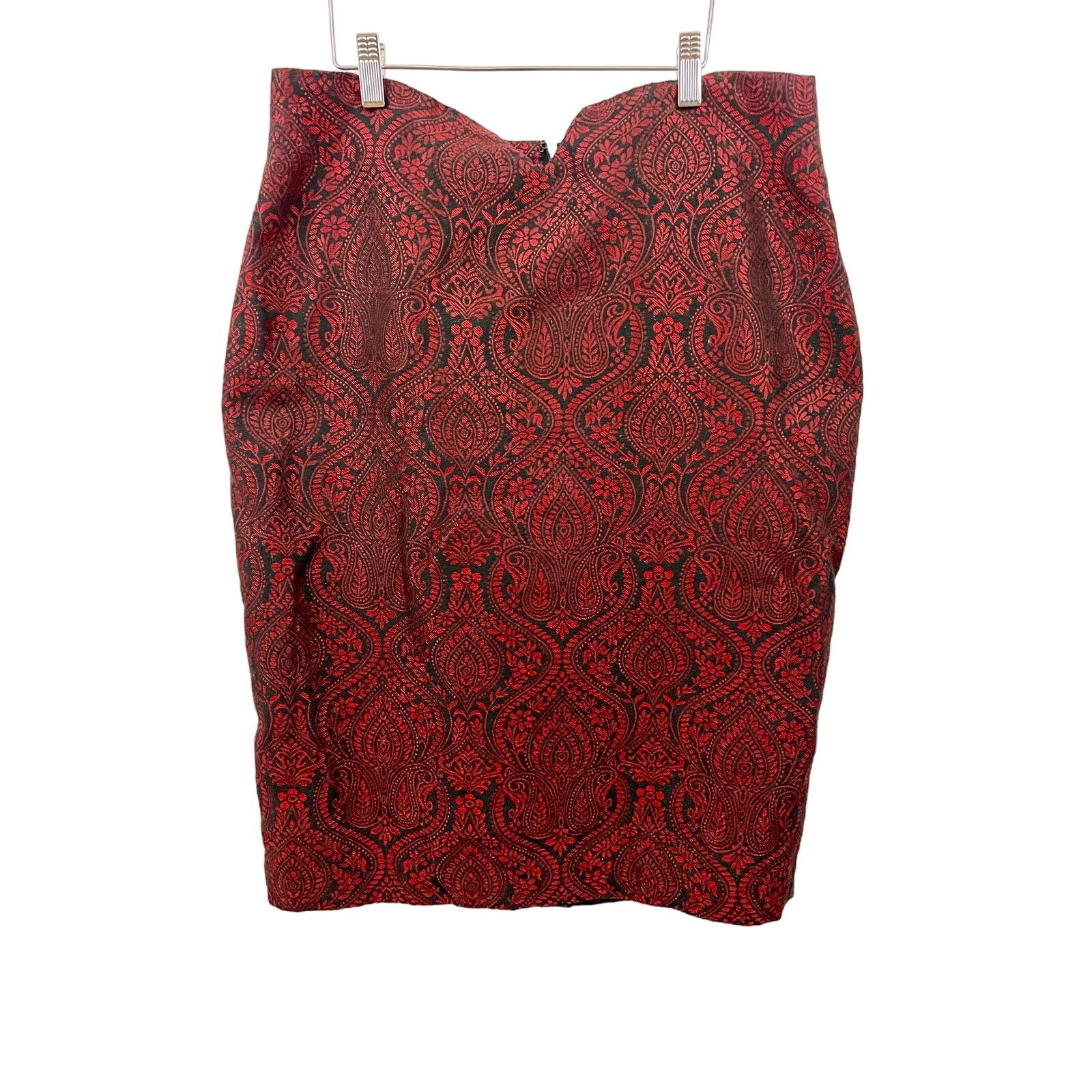 Worthington Worthington Red Paisley Pencil Skirt Sz 14 Lined Business Size 36" / US 14 / IT 50 - 1 Thumbnail