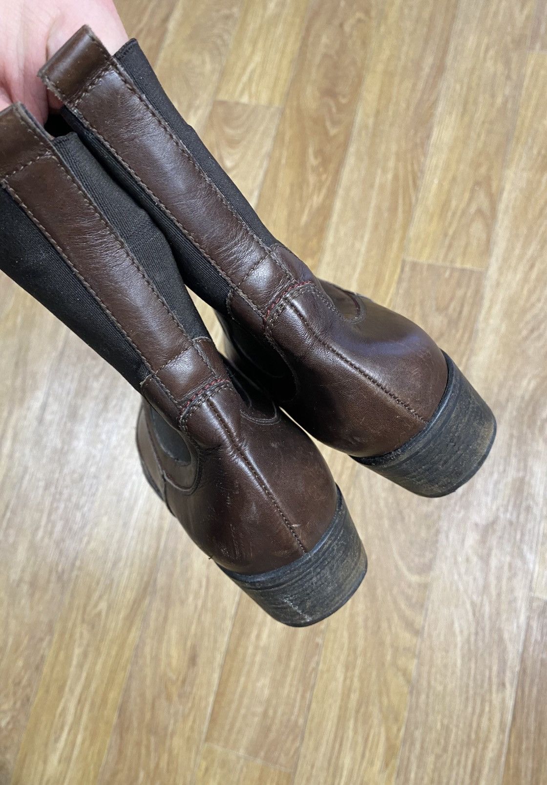 Salvatore Ferragamo Salvatore Ferragamo Brown Leather Chelsea Boots Size 40 Size US 10 / IT 40 - 13 Thumbnail