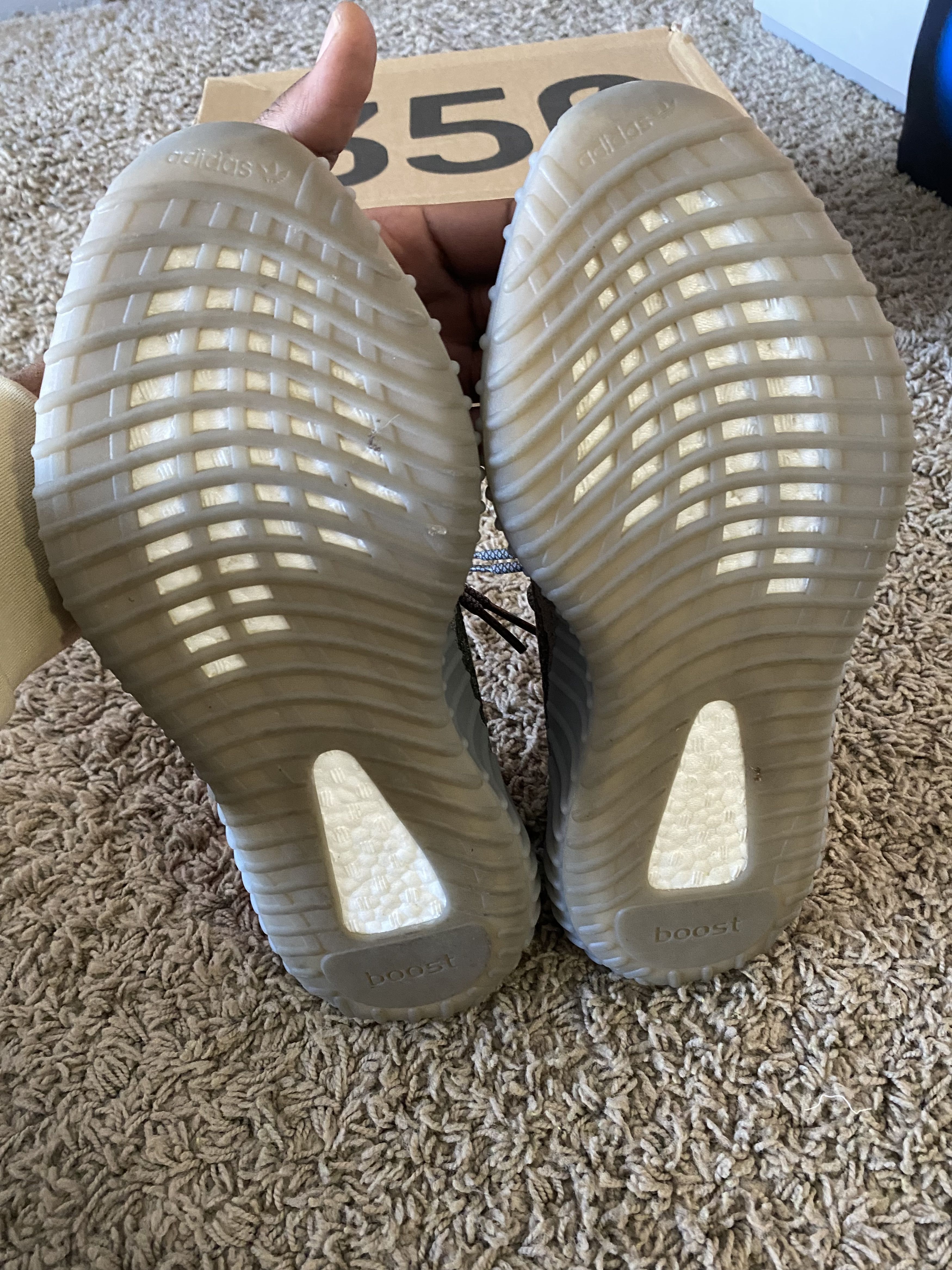 Adidas × Kanye West Yeezy 350 v2 Beluga Reflective Size US 10.5 / EU 43-44 - 5 Thumbnail