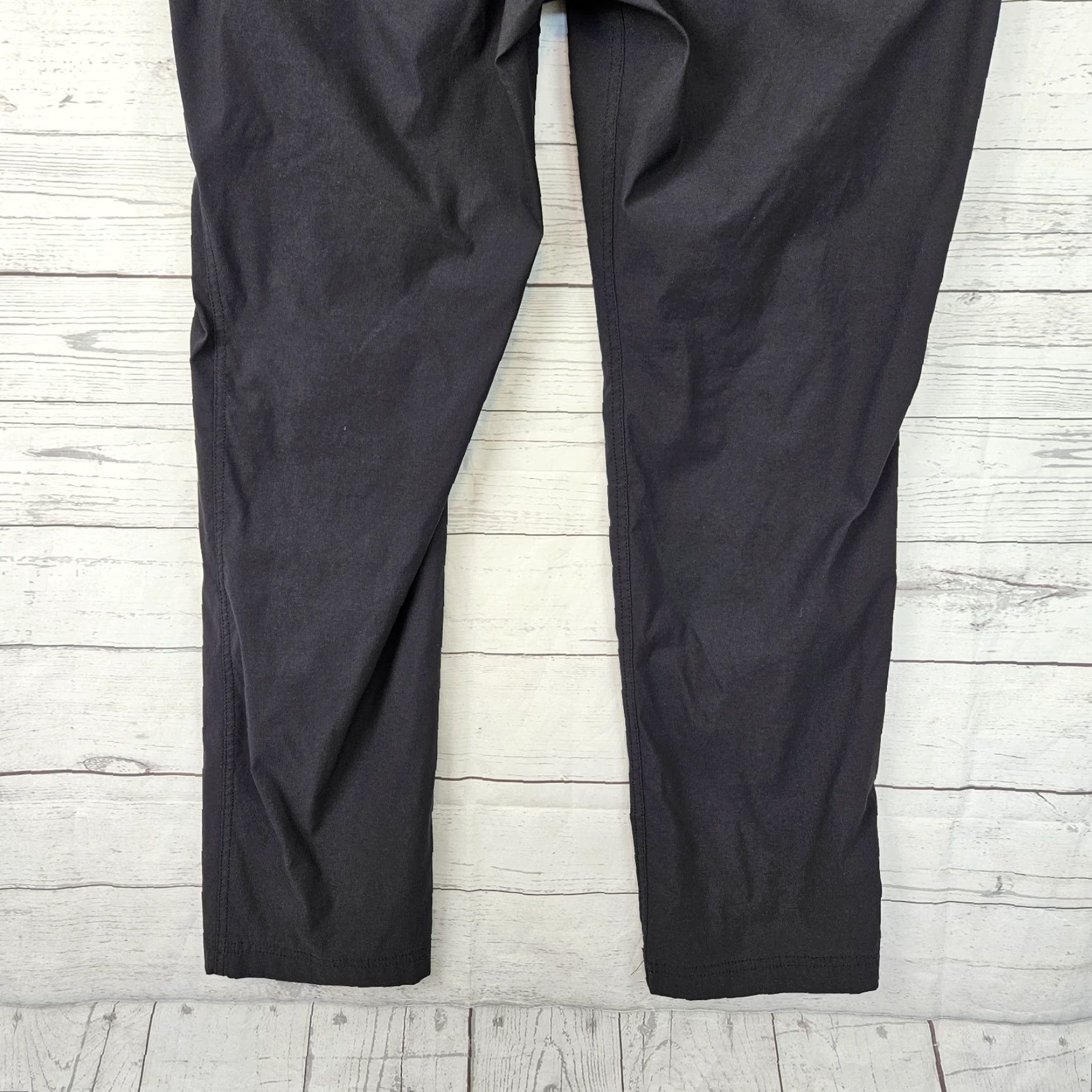 Eddie Bauer Eddie Bauer Womens Pants Sz 18 Solid Black High Rise Nylon Blend Size 40" / US 18 - 4 Thumbnail