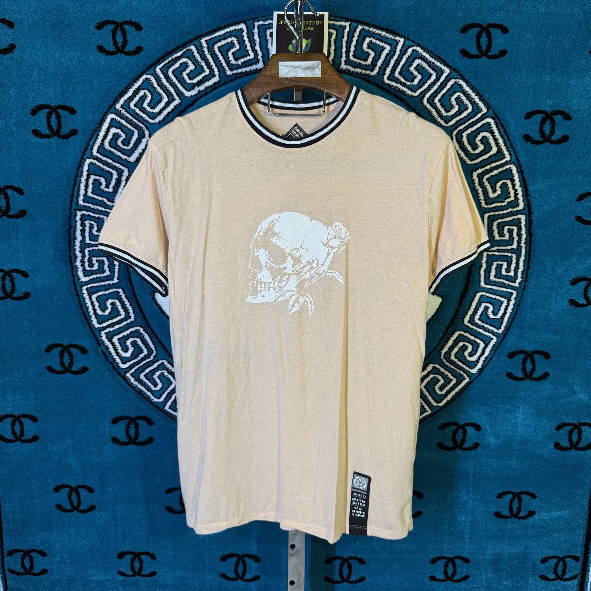 Other THE MONO SKULL AND ROSE LINEA MOTIF S/S SHIRT Size US L / EU 52-54 / 3 - 1 Preview