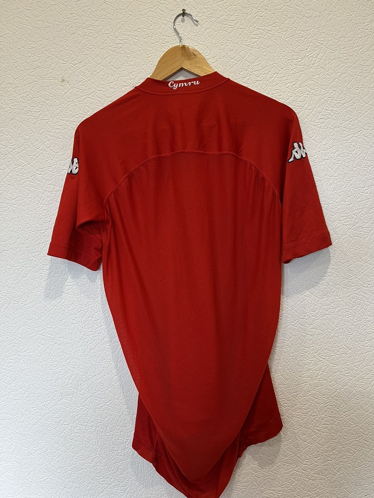 Kappa Kappa Wales 2004 Home Kit Soccer Jersey Size US M / EU 48-50 / 2 - 3 Thumbnail