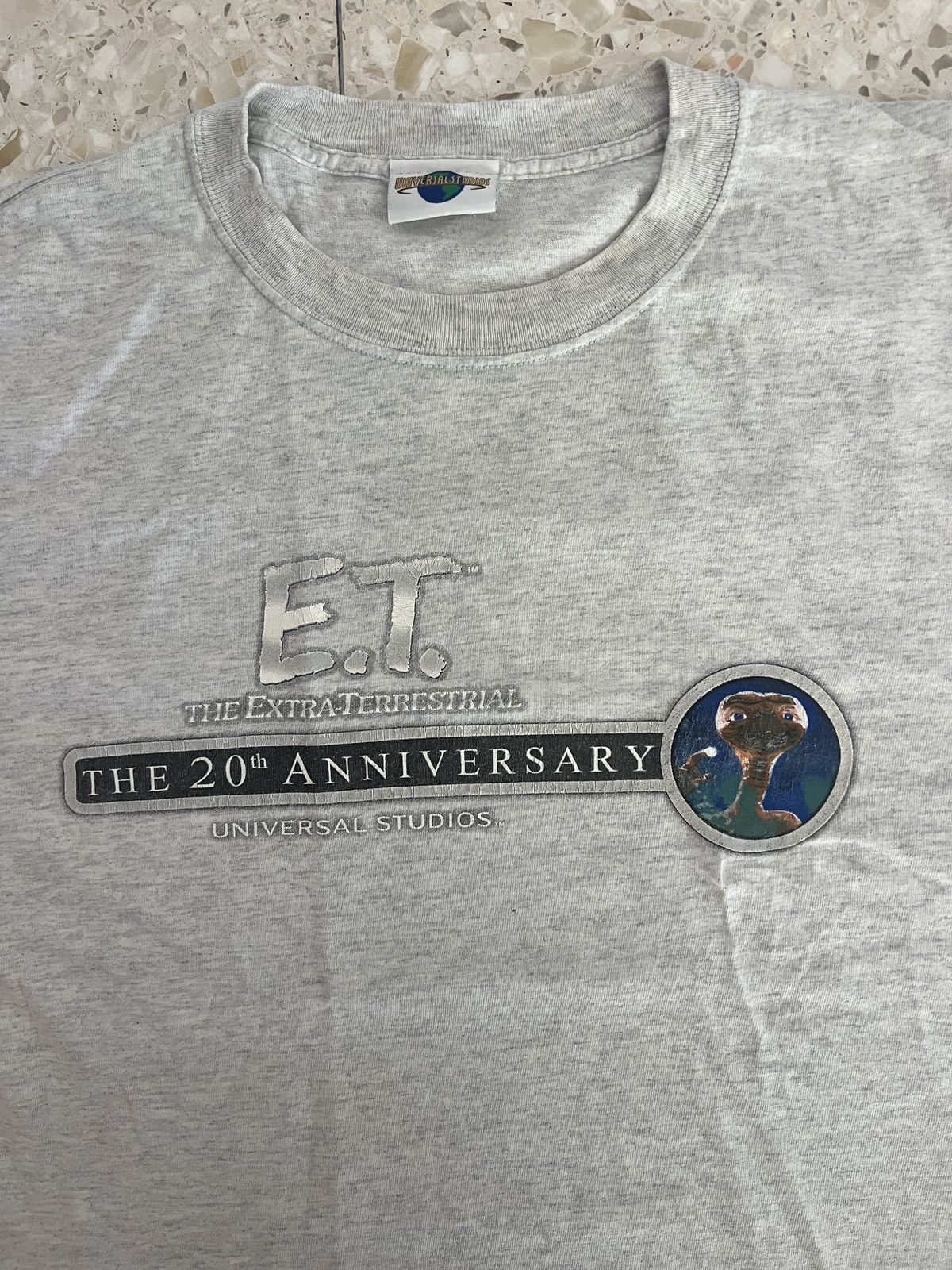 Universal Studios ET Universal Studios 20th Anniversary Rare E.T 90s Y2K 21x28 Size US M / EU 48-50 / 2 - 2 Thumbnail