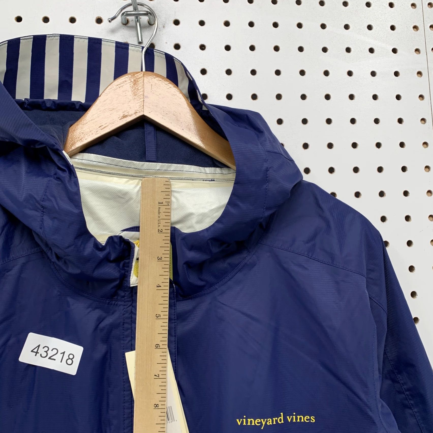 Vineyard Vines NEW Vineyard Vines Rain Coat Womens XL Blue Yellow Water Proof NWT 65 Size XL / US 12-14 / IT 48-50 - 7 Thumbnail