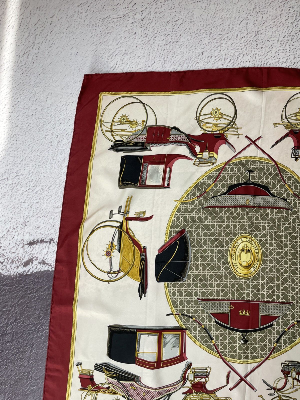 Hermes Hermes Les Voitures a transformation vintage silk scarf Size ONE SIZE - 5 Thumbnail