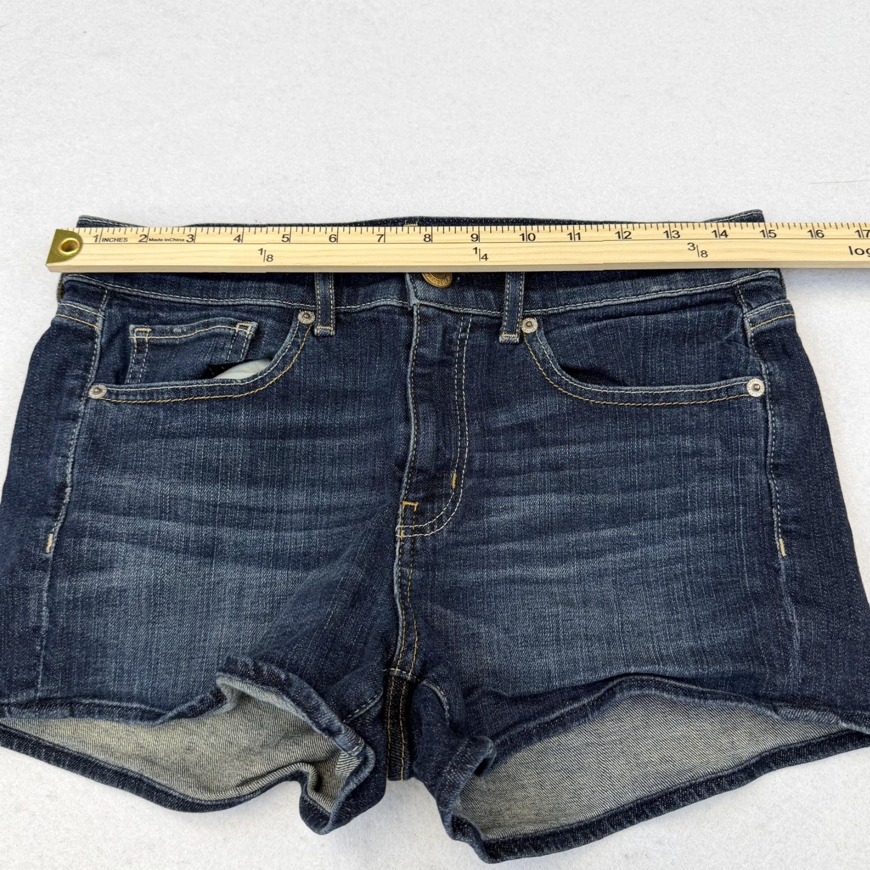 American Eagle Outfitters VINTAGE American Eagle Outfitters Shorts Womens 6 Blue Denim Stretch Hot Pants Low Rise Size 28" / US 6 / IT 42 - 3 Thumbnail