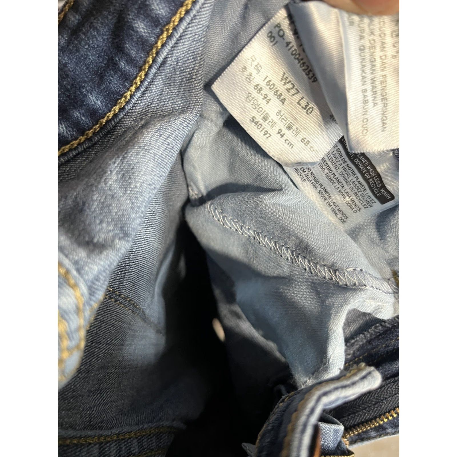 Levi's Levi's 721 High-Rise Skinny Women's Jeans - Waist size 27 27x30 Medium Wash Size 27" / US 4 / IT 40 - 6 Thumbnail