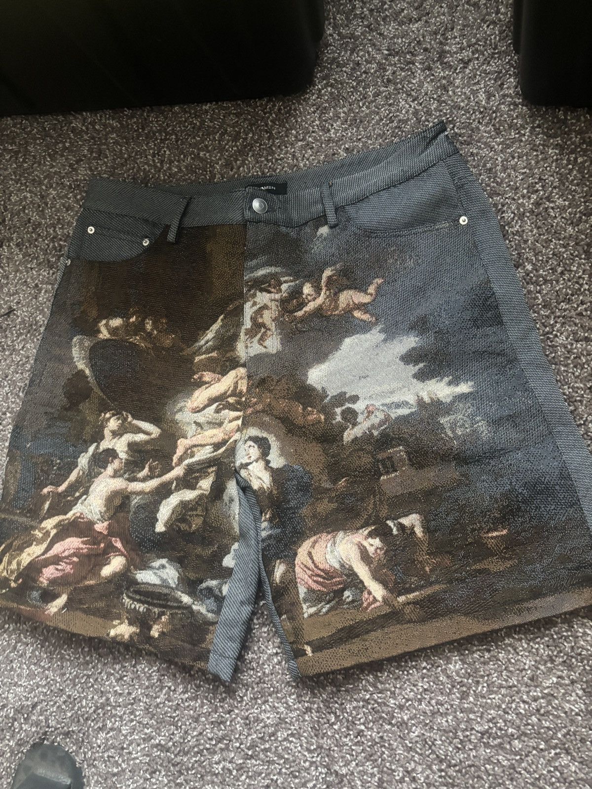 Fashion Nova Graphic shorts angels size 34 Size US 34 / EU 50 - 1 Thumbnail