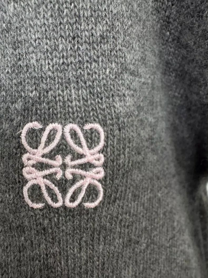 Loewe LOEWE A wool knit cardigan Size XS / US 0-2 / IT 36-38 - 3 Thumbnail