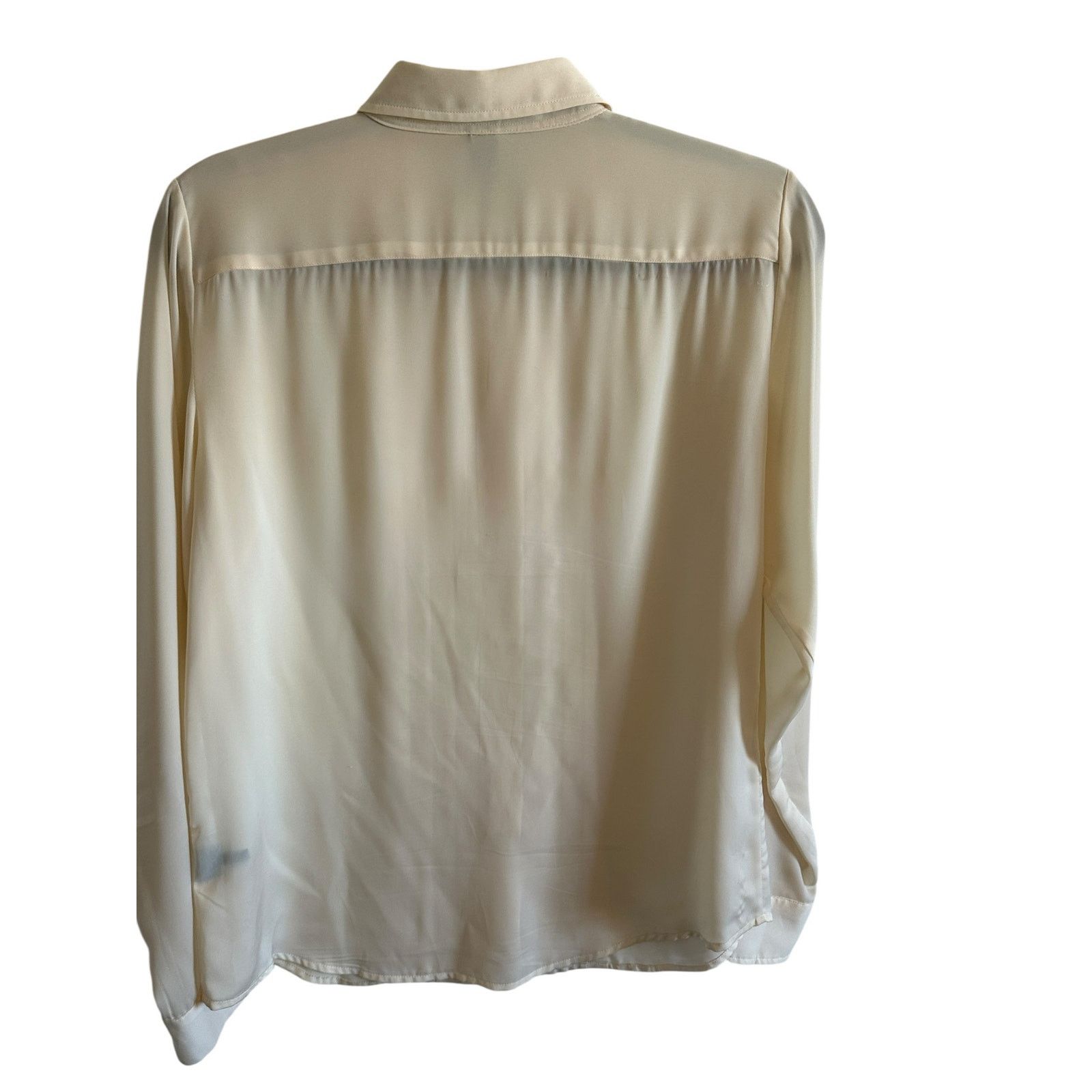 Ralph Lauren Women's Medium Cream Pleated Front Collar Button Up Top Size M / US 6-8 / IT 42-44 - 9 Thumbnail