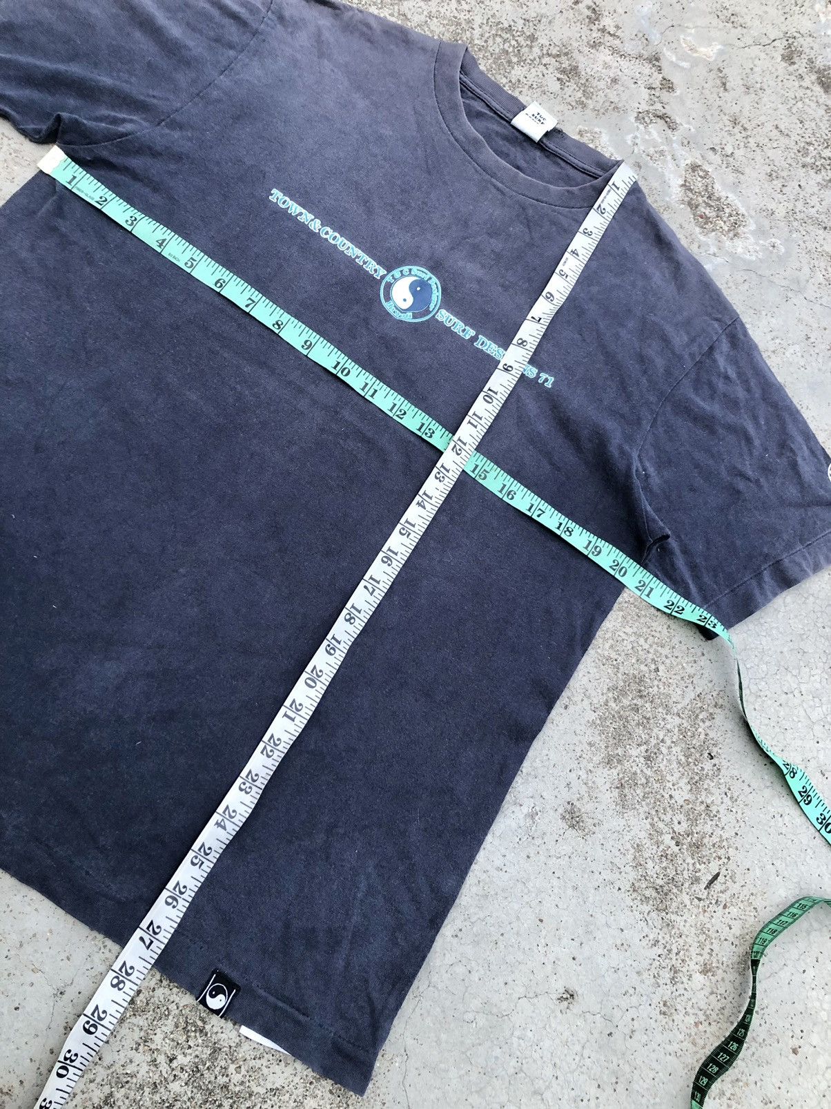 Vintage VINTAGE SUN FADED TOWN & COUNTRY SURF DESIGN TEE Size US M / EU 48-50 / 2 - 9 Thumbnail