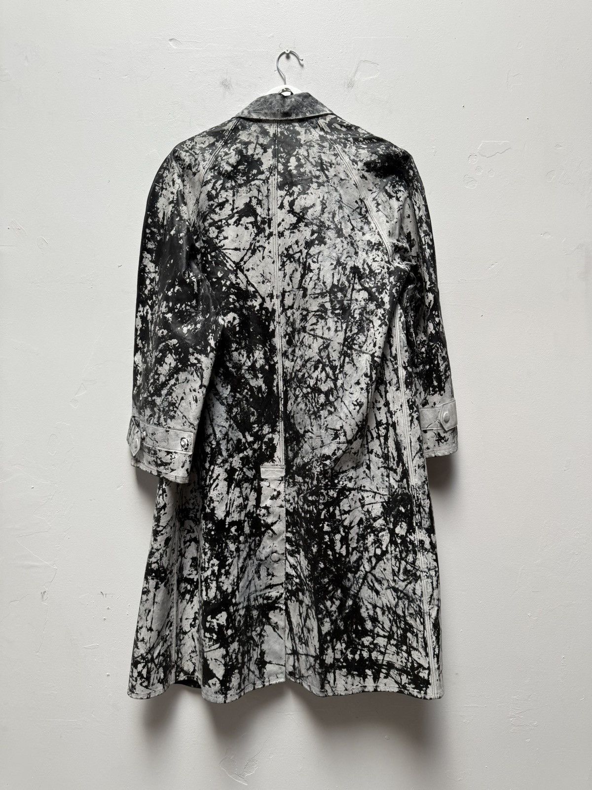 Other Painted White Rubber Trench Size US L / EU 52-54 / 3 - 2 Thumbnail