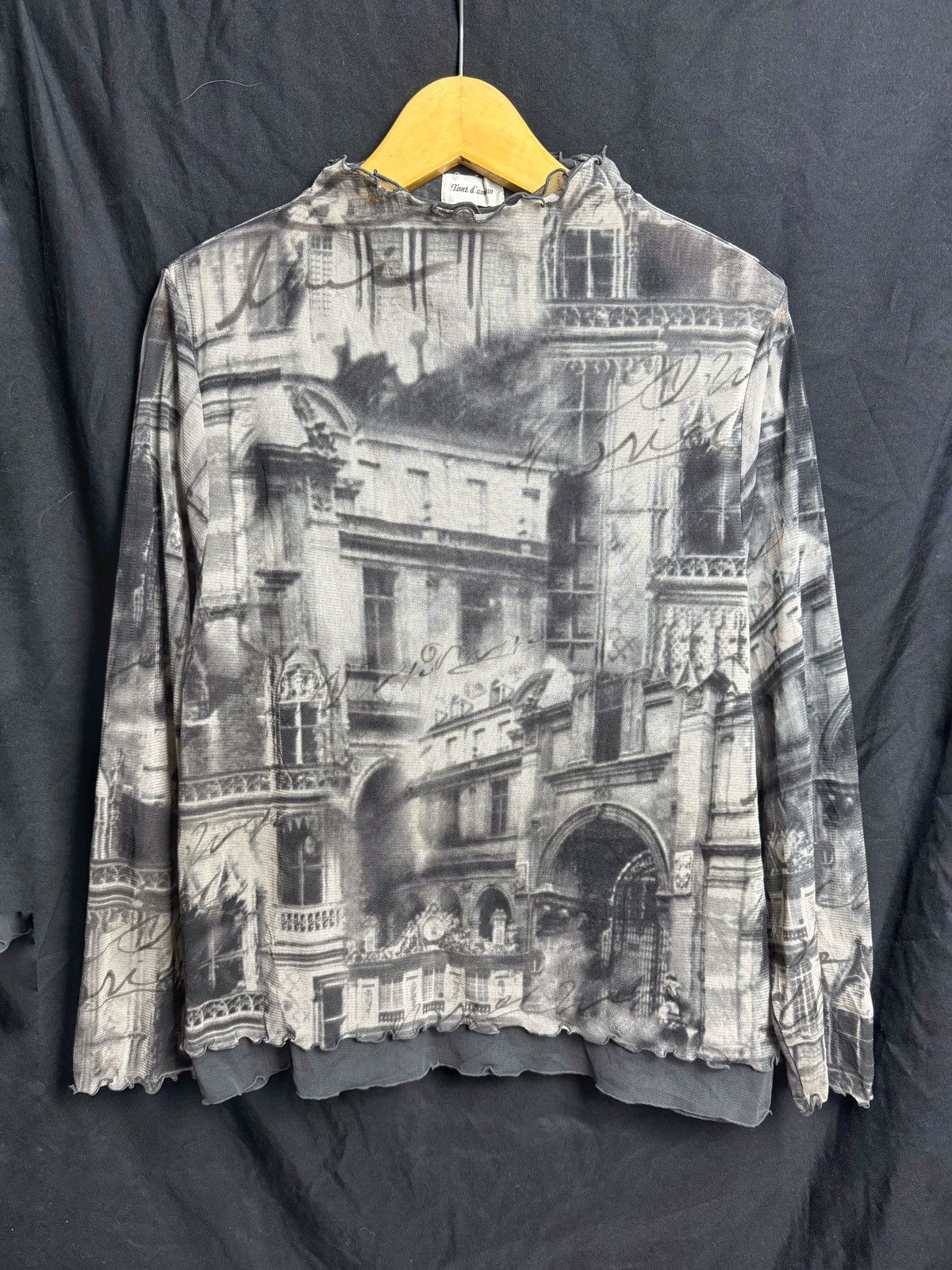 If Six Was Nine × Japanese Brand × Le Grande Bleu (L.G.B.) Tant Damour Mesh Top Double Layers Size US M / EU 48-50 / 2 - 1 Thumbnail