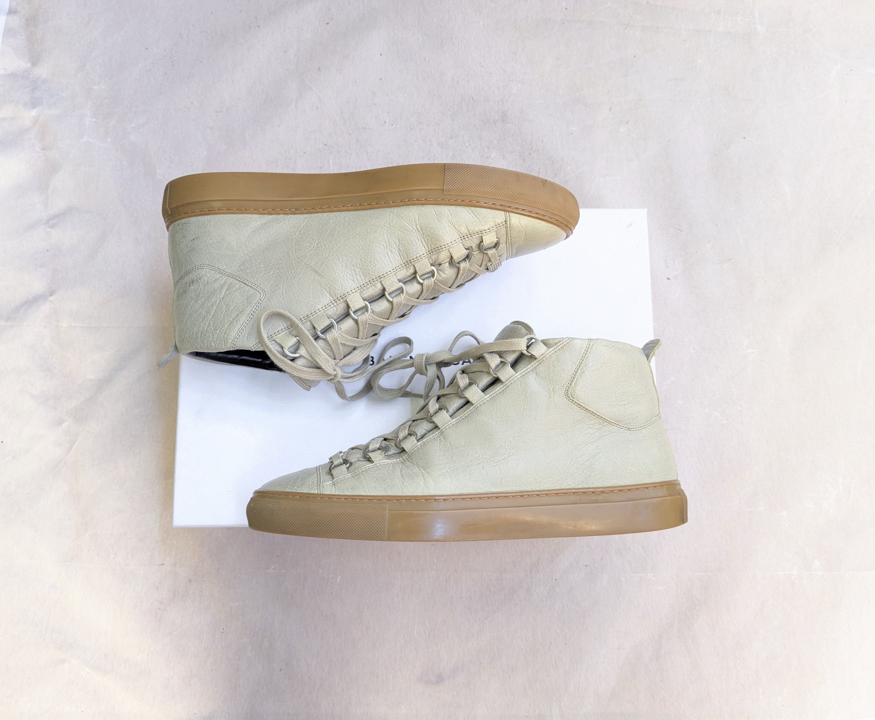 Balenciaga Arena Balenciaga High Top Womens Gold Balenciaga