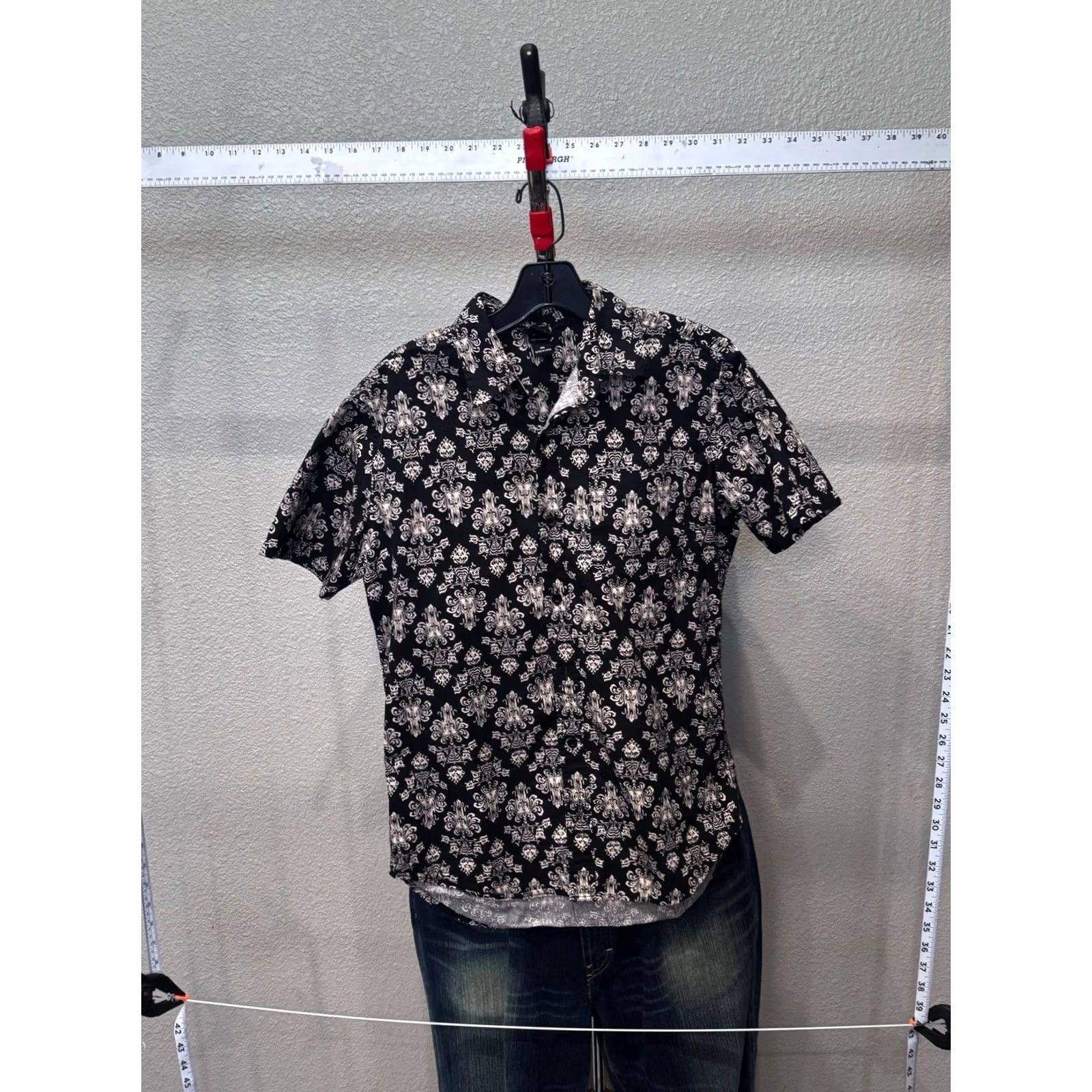 Disney Disney Shirt XS Extra Small Our Universe Paisley Skeleton Mens Size US XS / EU 42 / 0 - 2 Thumbnail