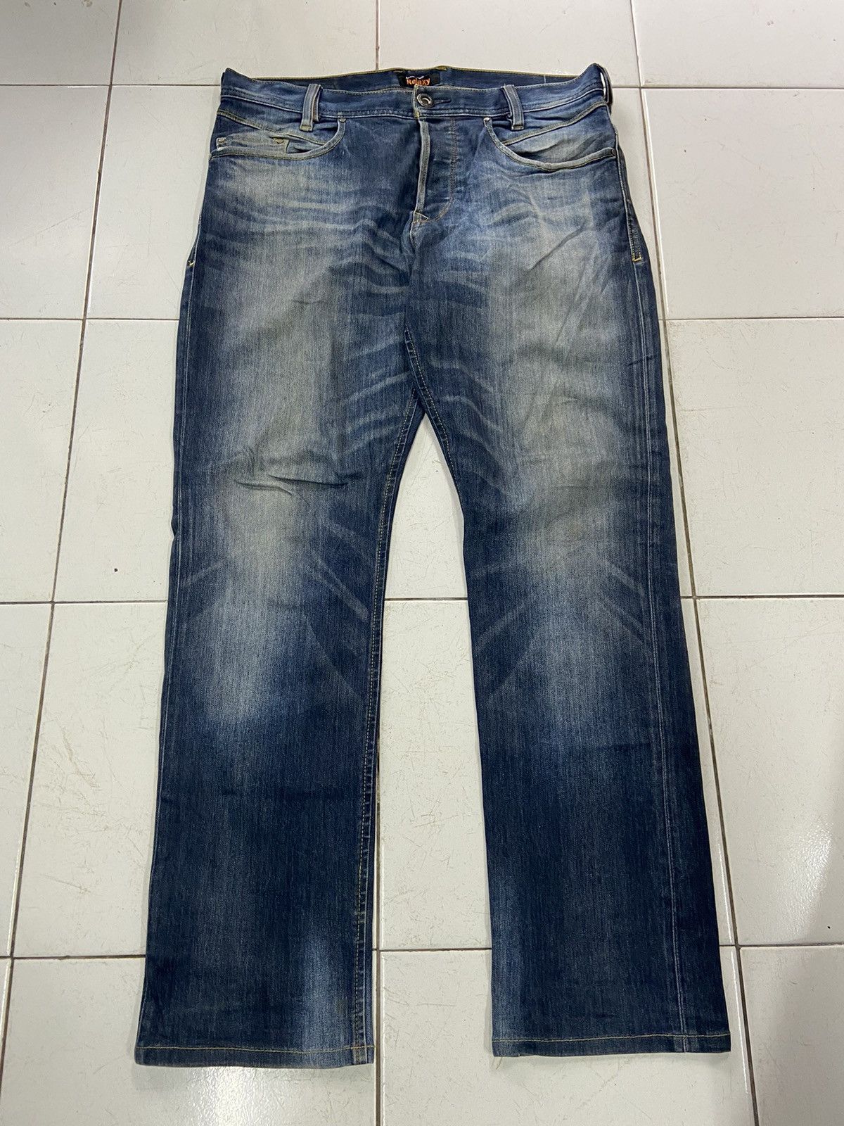 Japanese Brand BACK NUMBER RELAXY DENIM JEANS Size US 32 / EU 48 - 1 Thumbnail