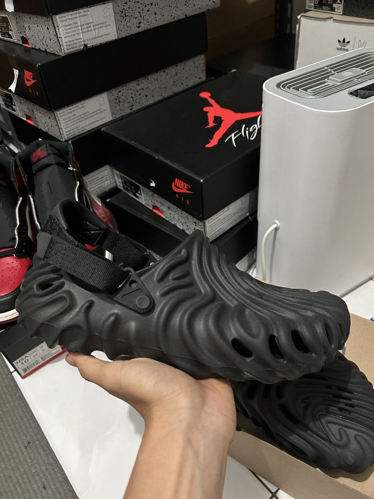 Crocs × Salehe Bembury crocs salehe bembury sasquatch Size US 9 / EU 42 - 13 Thumbnail
