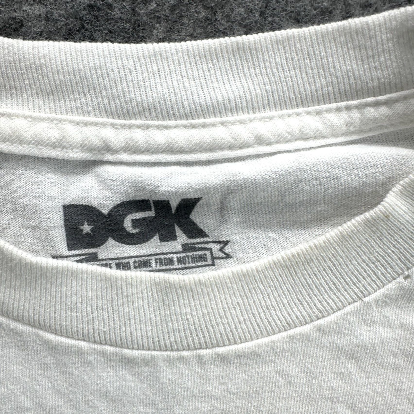 DGK DGK Shirt Mens Medium White Graphic Tee Cartoon Portrait Skate Streetwear Wayans Size US M / EU 48-50 / 2 - 6 Thumbnail