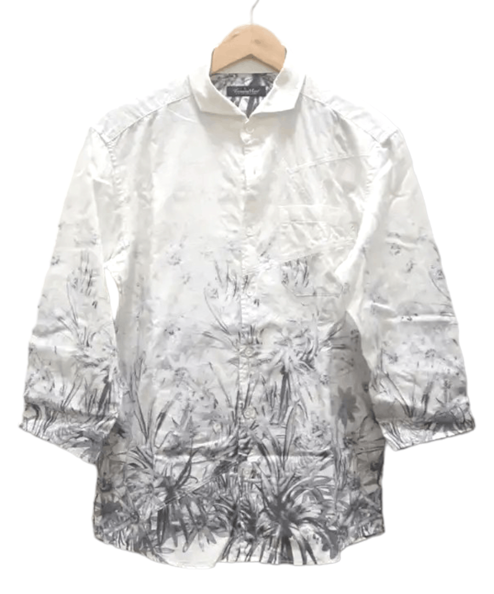 トップス Tornado mart flower wrinkled shirt emo Tornado Mart Tribal Floral V-Neck T-Shirt – Paroxa Studios