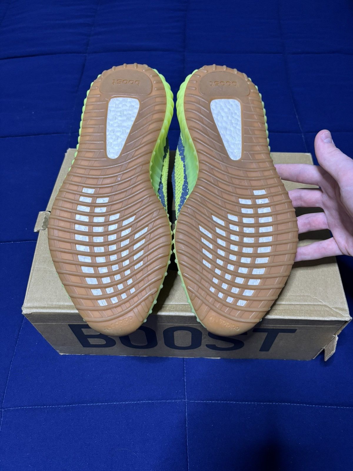 Adidas Adidas Yeezy Boost 350 V2 Low Semi Frozen Yellow Size 10 Size US 10 / EU 43 - 6 Thumbnail