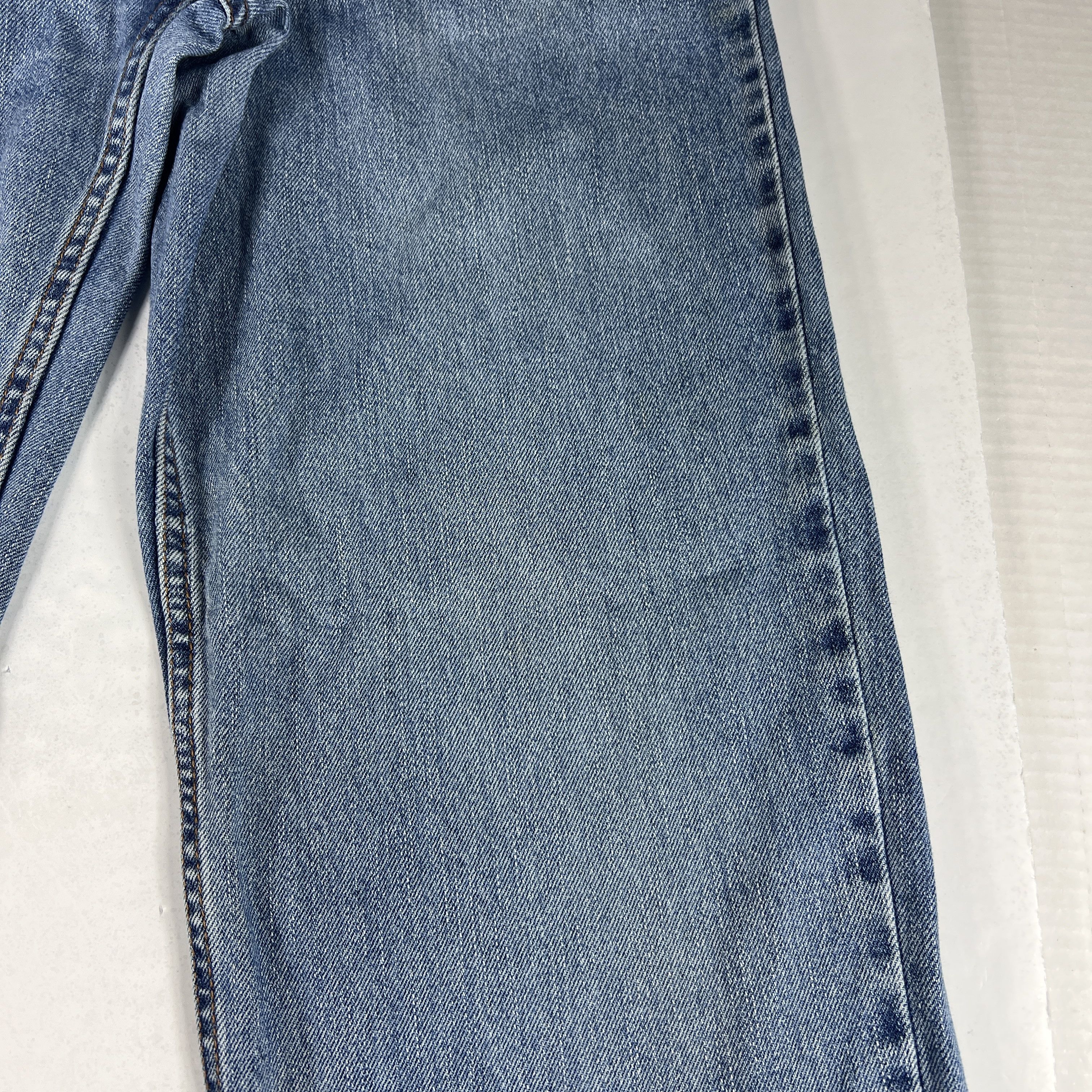 Levi's Y2K Levi's Jeans 550 Relaxed Fit Blue Faded Cotton Denim Size US 33 - 5 Thumbnail