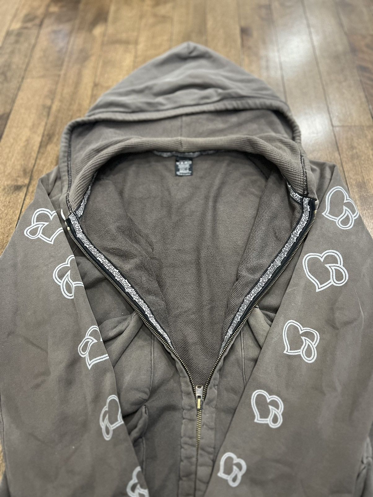 Number (N)ine Number (N)ine crying heart cargo hoodie Size US L / EU 52-54 / 3 - 5 Thumbnail