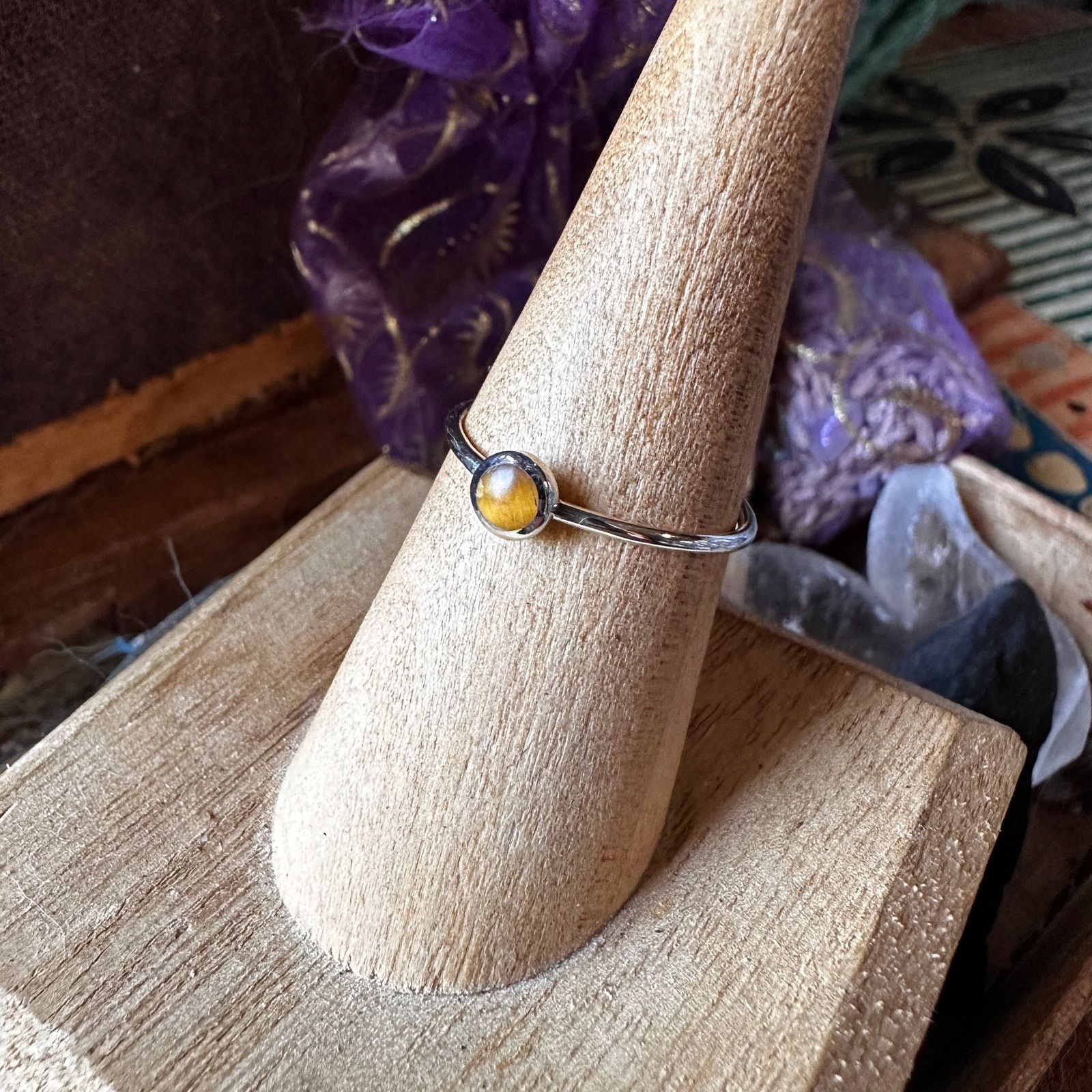 The Unbranded Brand Tiger Eye Sterling Silver Minimalist Ring Size ONE SIZE - 1 Thumbnail