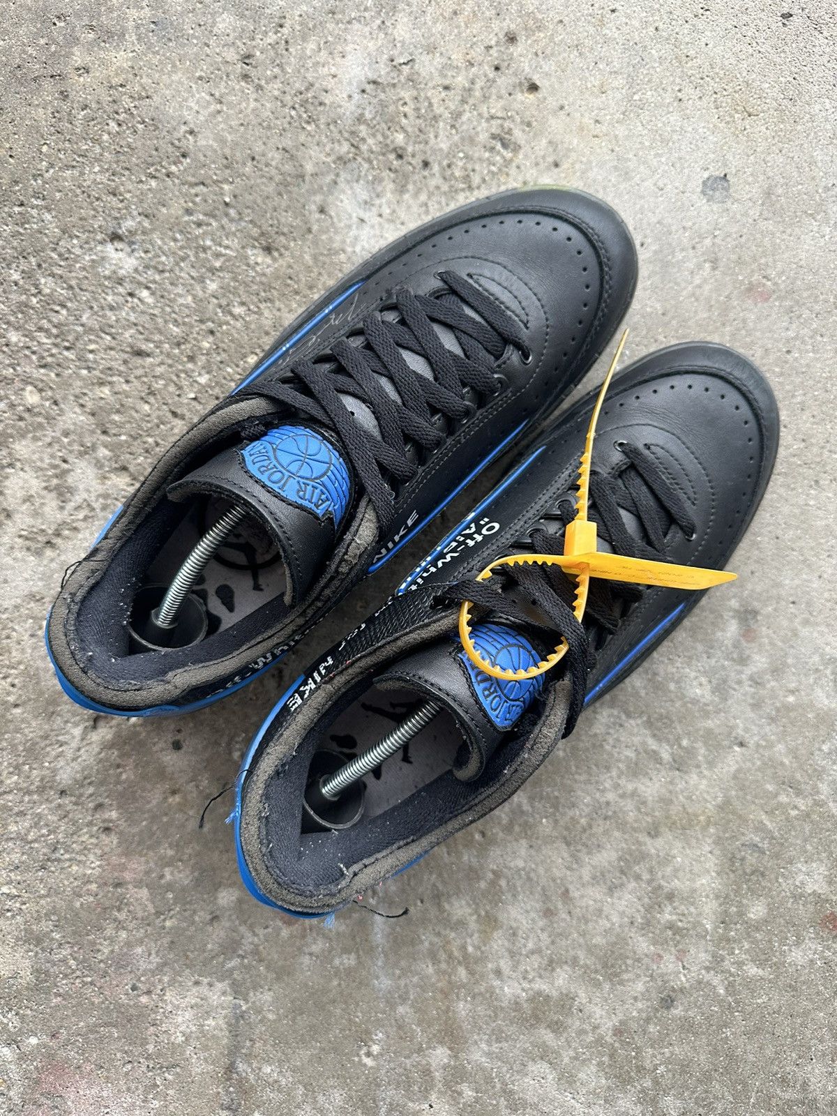 Jordan Brand × Off-White Nike Off-White Air Jordan 2 Low Black Varsity Royal size 10 Size US 10 / EU 43 - 3 Thumbnail