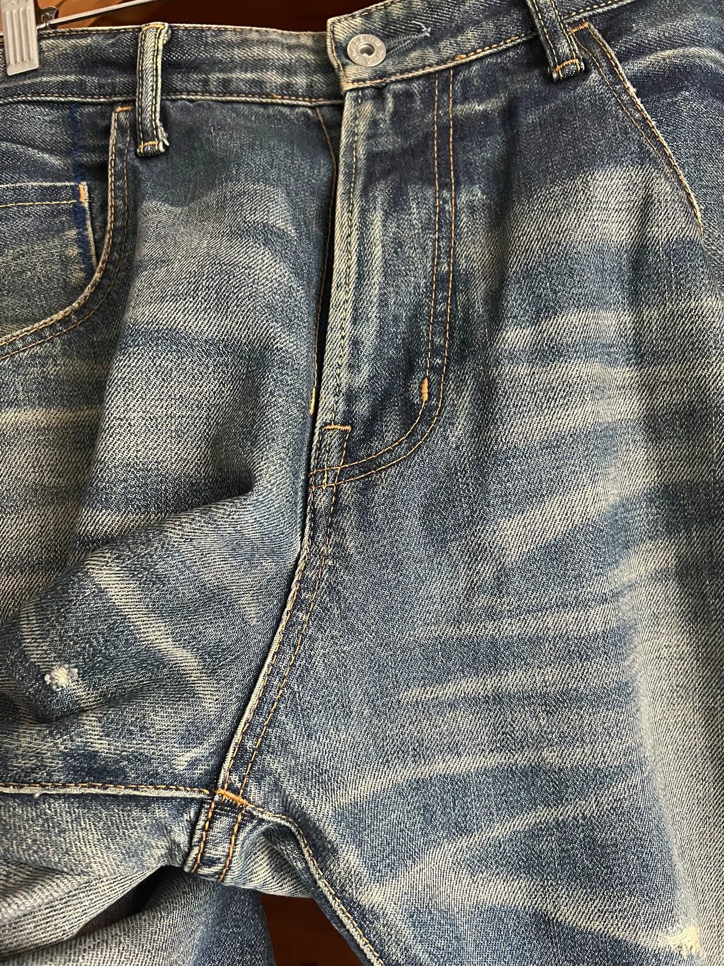 Vanquish VANQUISH & FRAGMENT x Japan Selvage Denim Distressed 34 Size US 34 / EU 50 - 4 Thumbnail