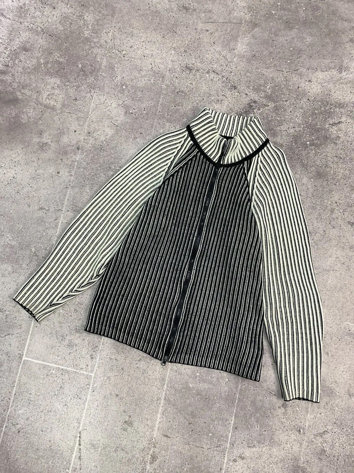 Japanese Brand × Vintage Diesel knit sweater vintage 80ss avangarde faded sk8 Size US M / EU 48-50 / 2 - 3 Thumbnail