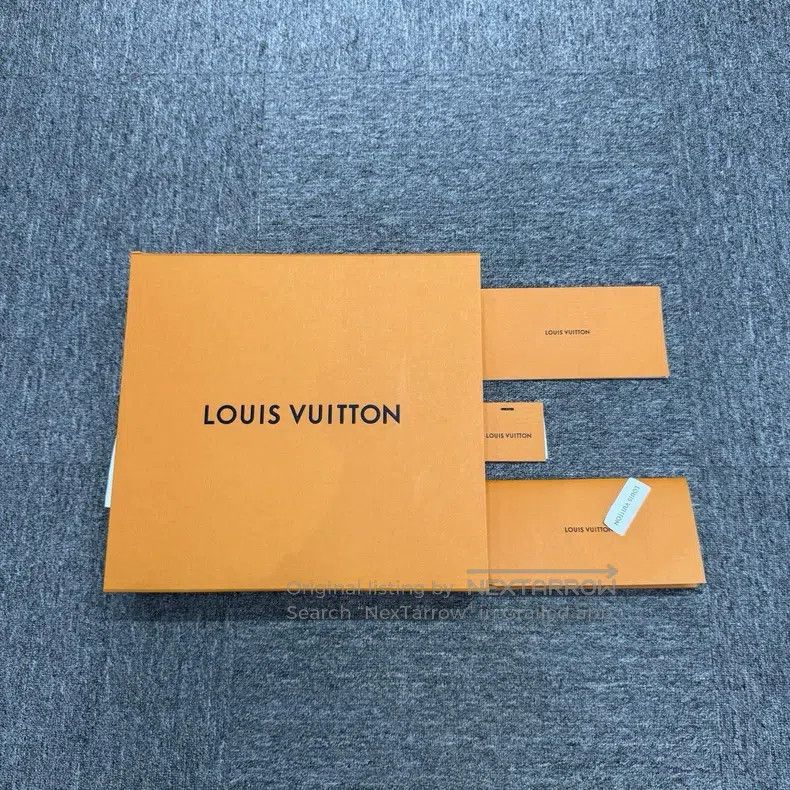 Louis Vuitton Louis Vuitton Beaded letter vest Size US M / EU 48-50 / 2 - 7 Thumbnail