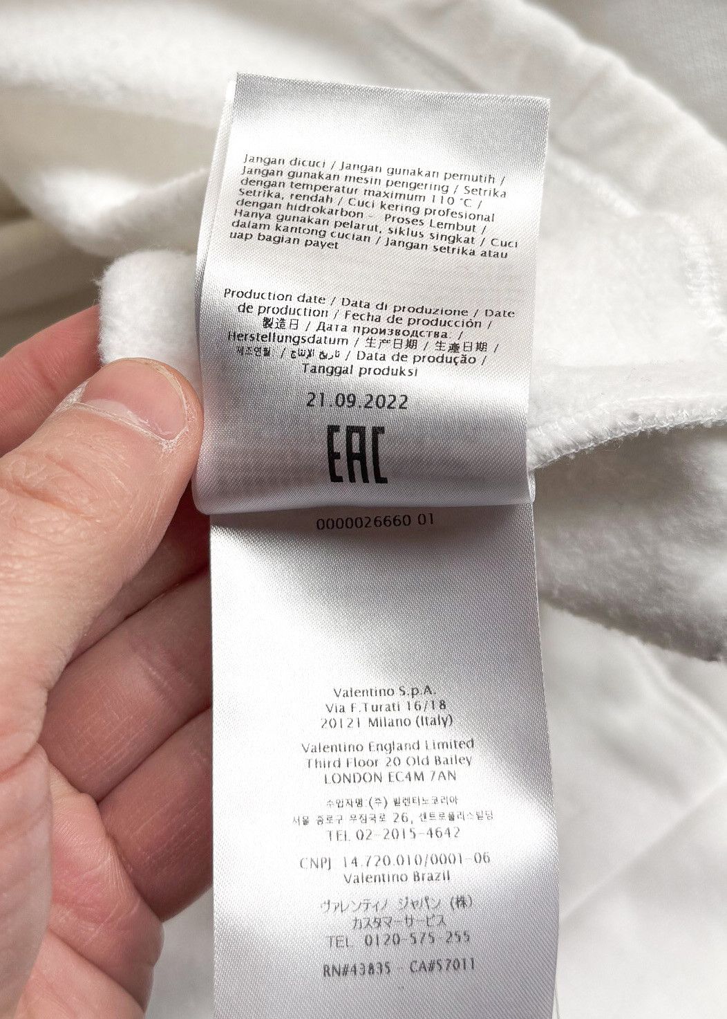 Valentino Valentino Rainbow Sequinned Logo White Hoodie Size M / US 6-8 / IT 42-44 - 12 Thumbnail