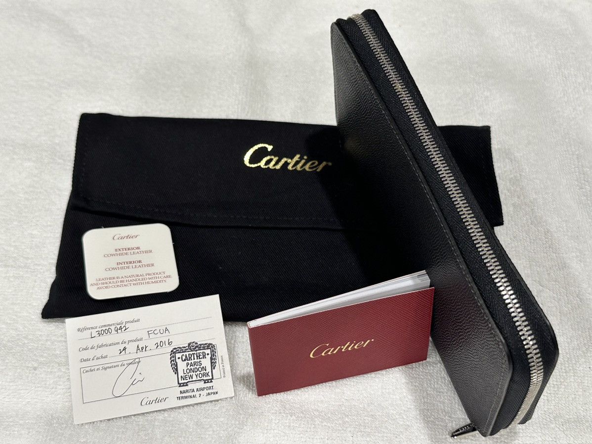 Cartier Cowhide Leather Zip-around Long Wallet Black