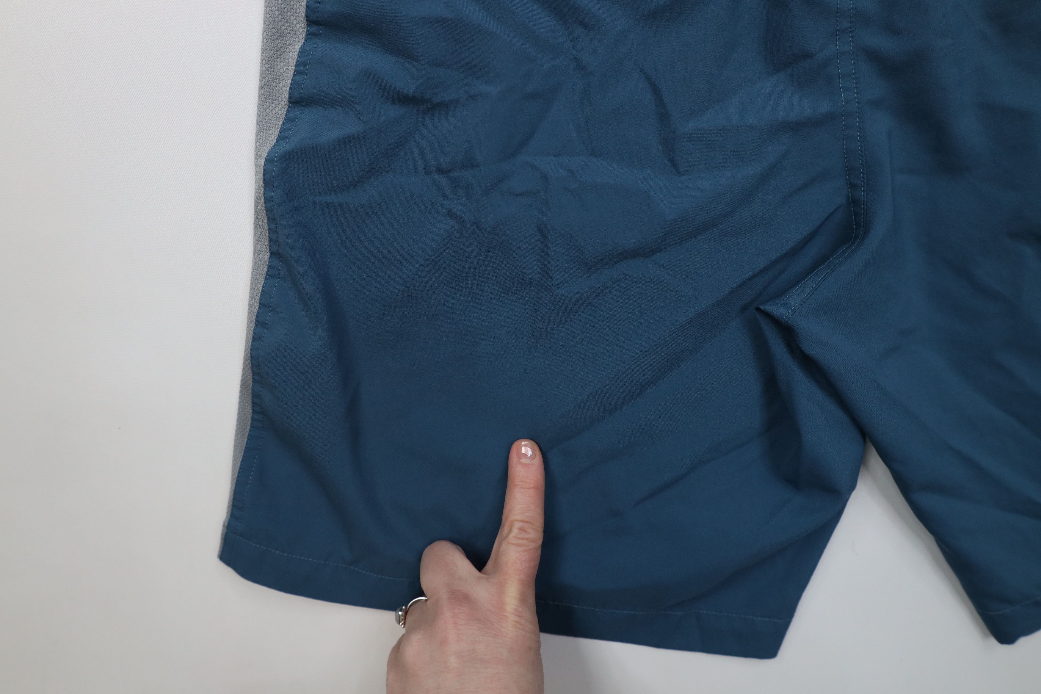 The North Face The North Face Spell Out Running Jogging Shorts Blue Size US 32 / EU 48 - 13 Thumbnail