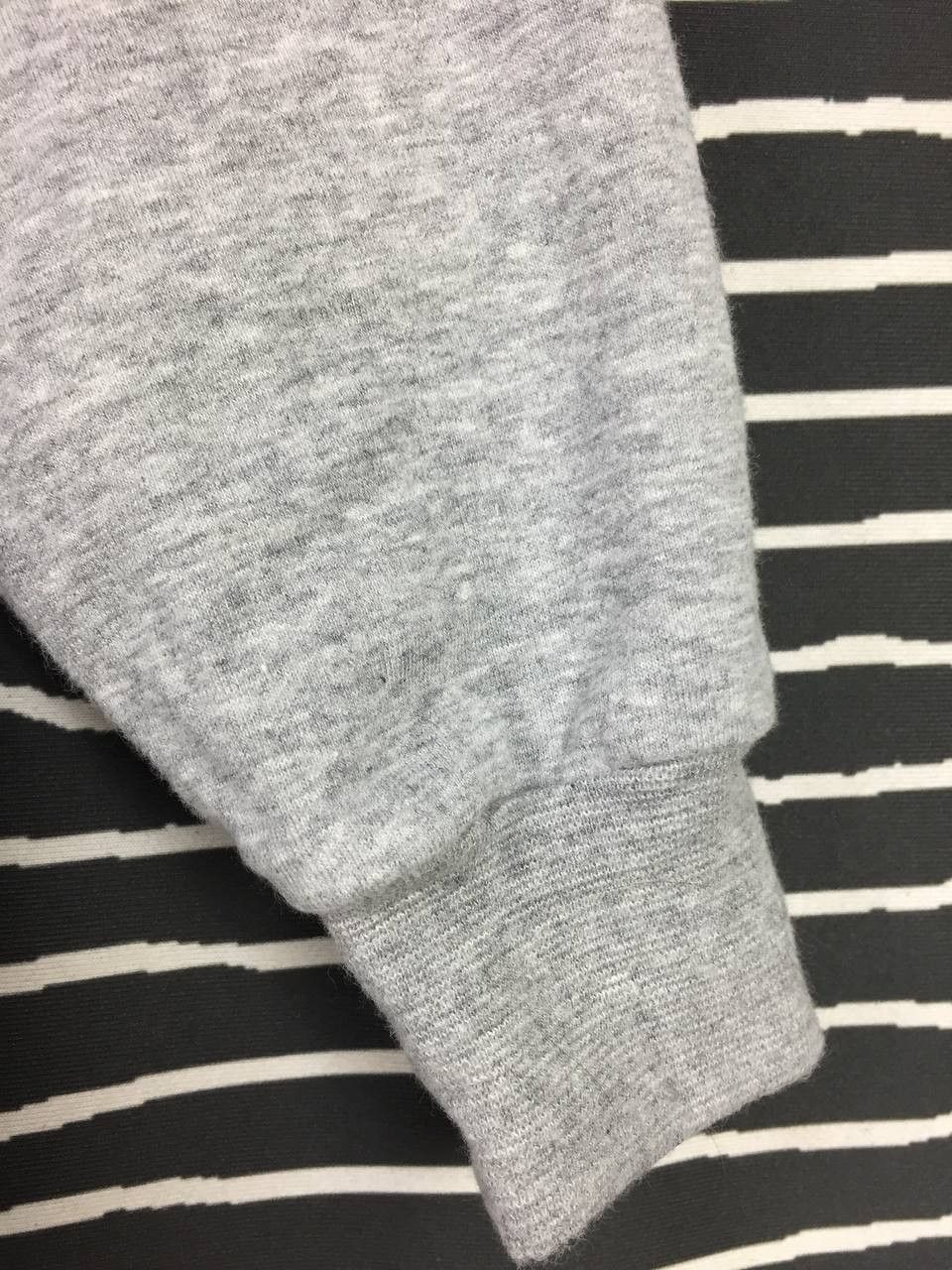 Courreges Vtg Courreges Sport Futur Embroidered Logo Sweatshirt Size US S / EU 44-46 / 1 - 7 Thumbnail
