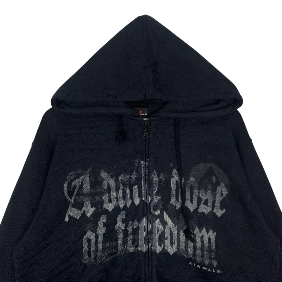 Other Vintage Airwalk Hoodie Sweater Big Logo Black Size US L / EU 52-54 / 3 - 4 Thumbnail