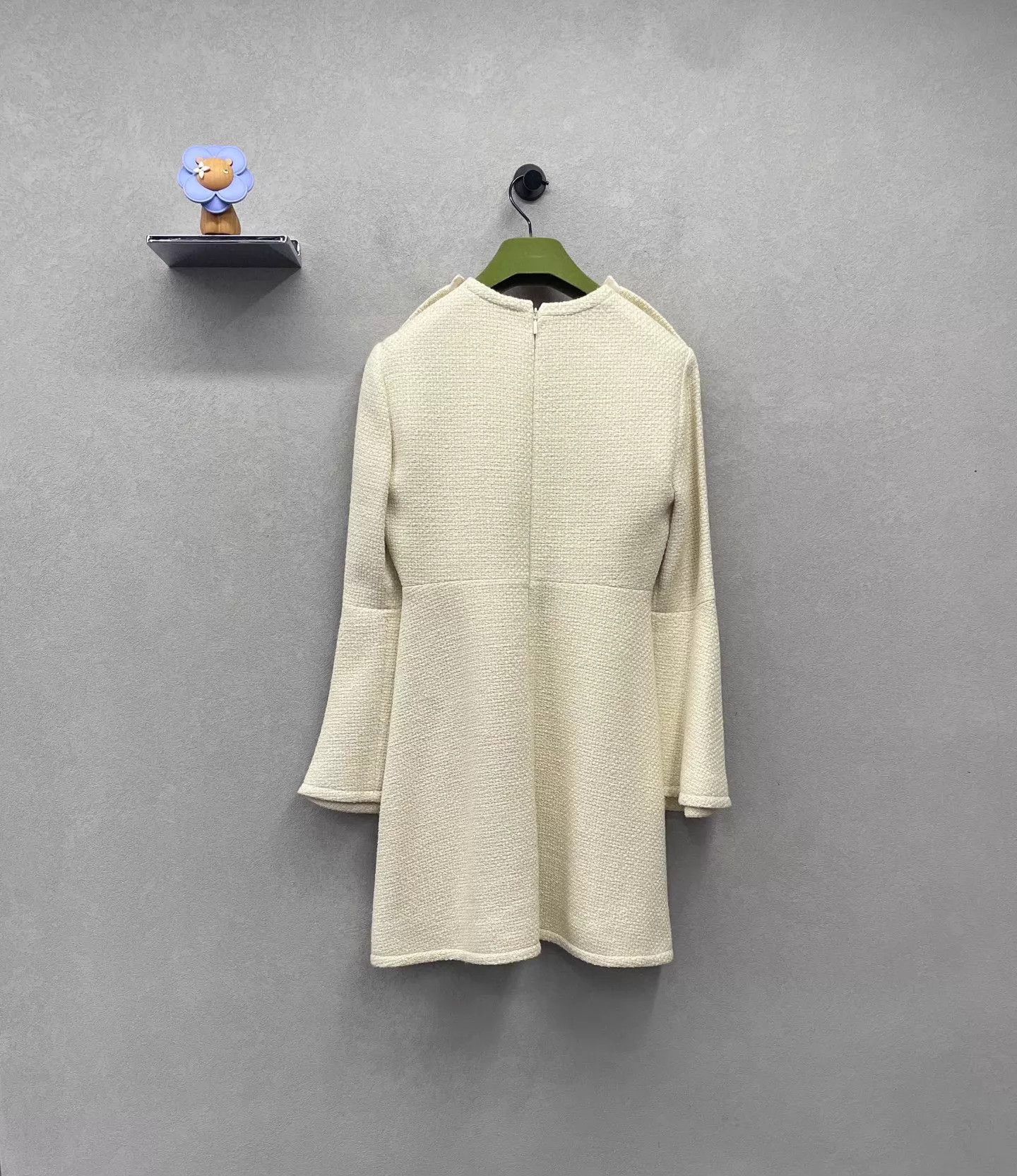 Gucci GUCCI Beige Button-detail Bell Sleeves Vintage Dress Size XS / US 0-2 / IT 36-38 - 2 Thumbnail