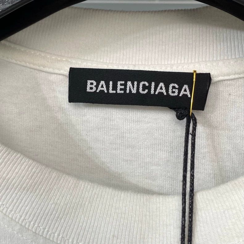 Balenciaga Balenciaga Short Sleeve T-Shirt with Oil Gauge Printed Log Size US S / EU 44-46 / 1 - 7 Thumbnail