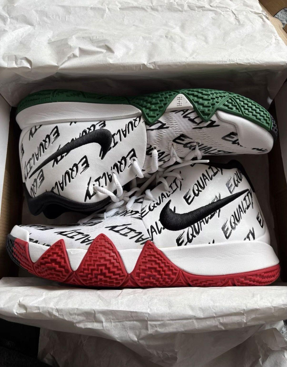 Nike Nike Kyrie 6 Equality Size US 9 / EU 42 - 2 Thumbnail