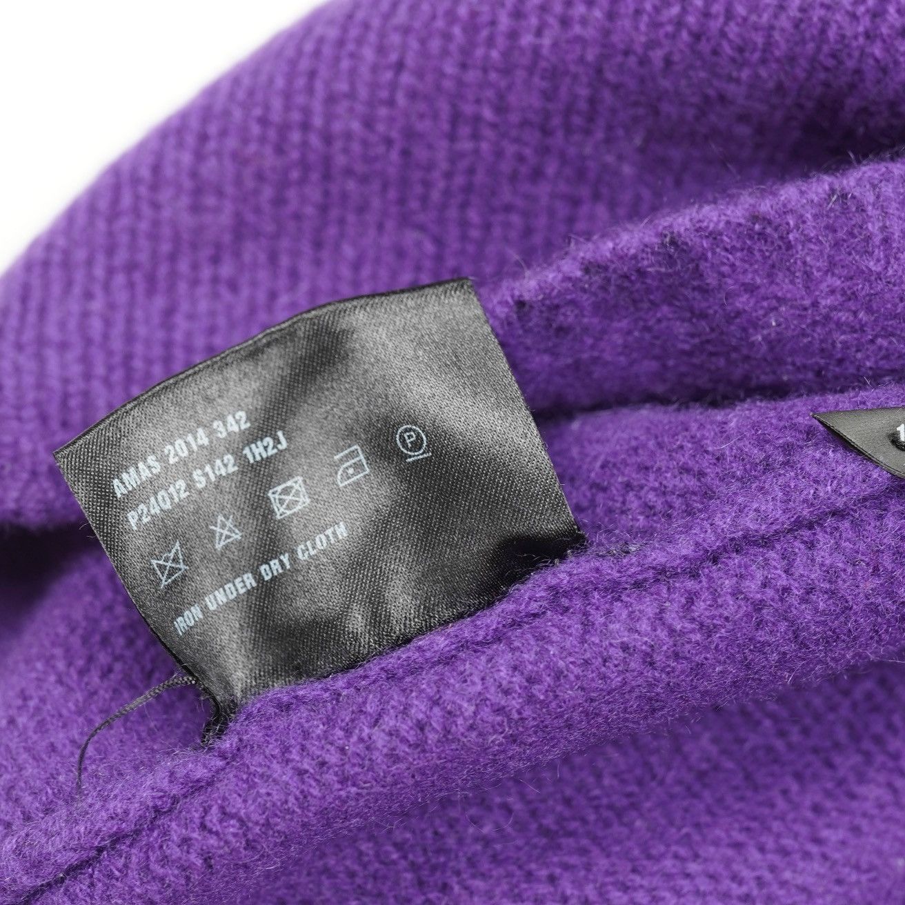 Prada Prada Cashmere Wool V neck Sweater Purple Size S / US 4 / IT 40 - 8 Thumbnail